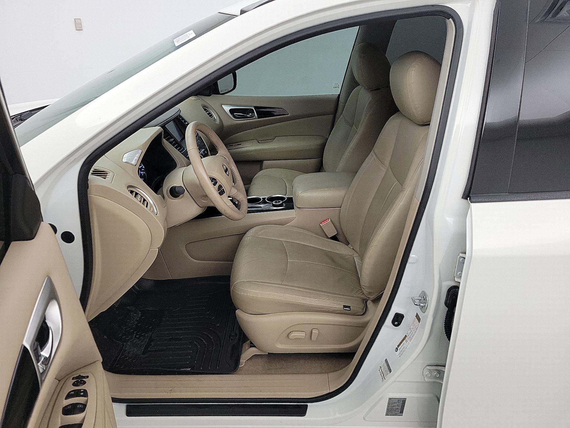 Thumbnail: 2014 Nissan Pathfinder - 11