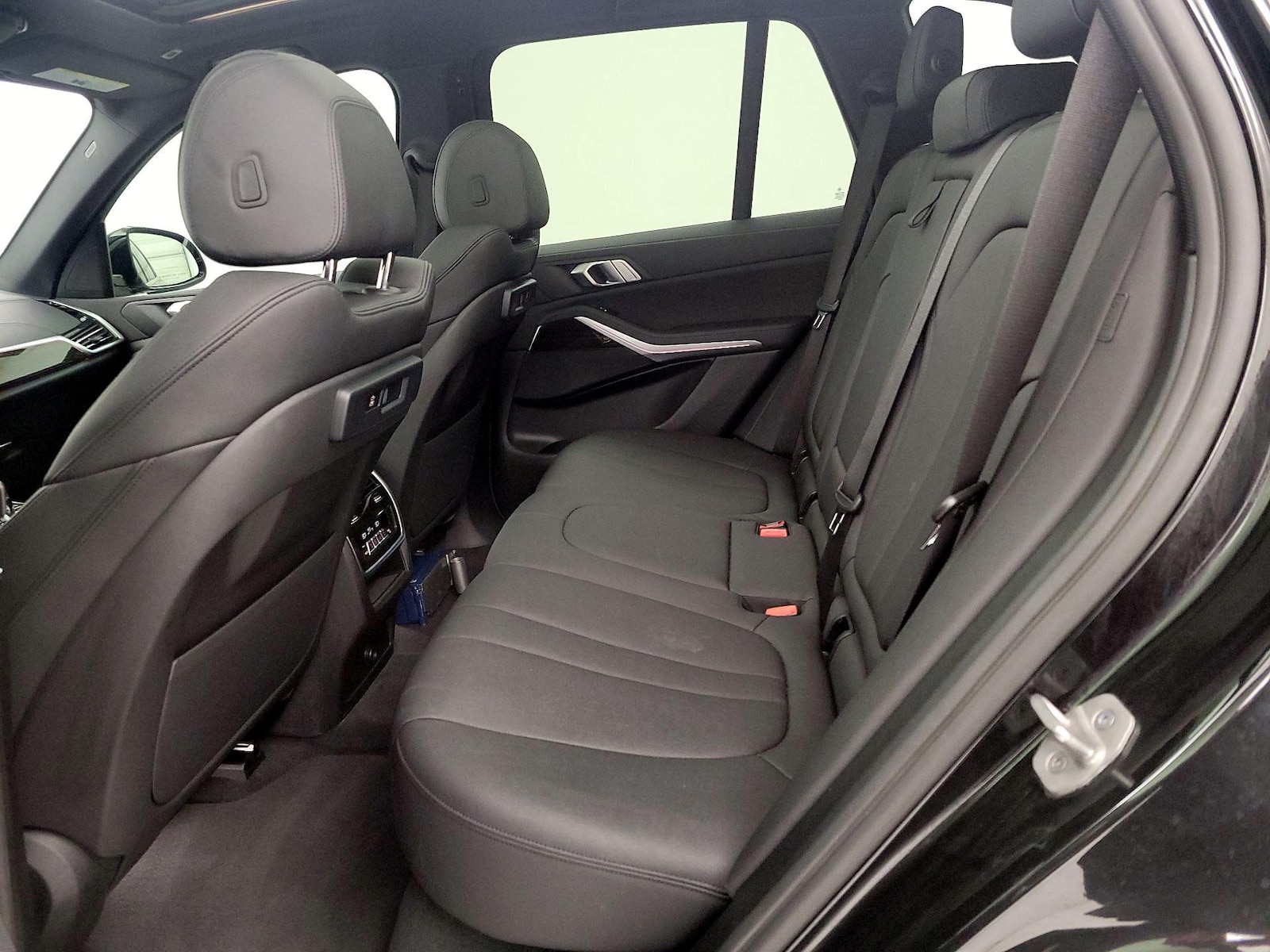2021 BMW X5 40i - Photo 21