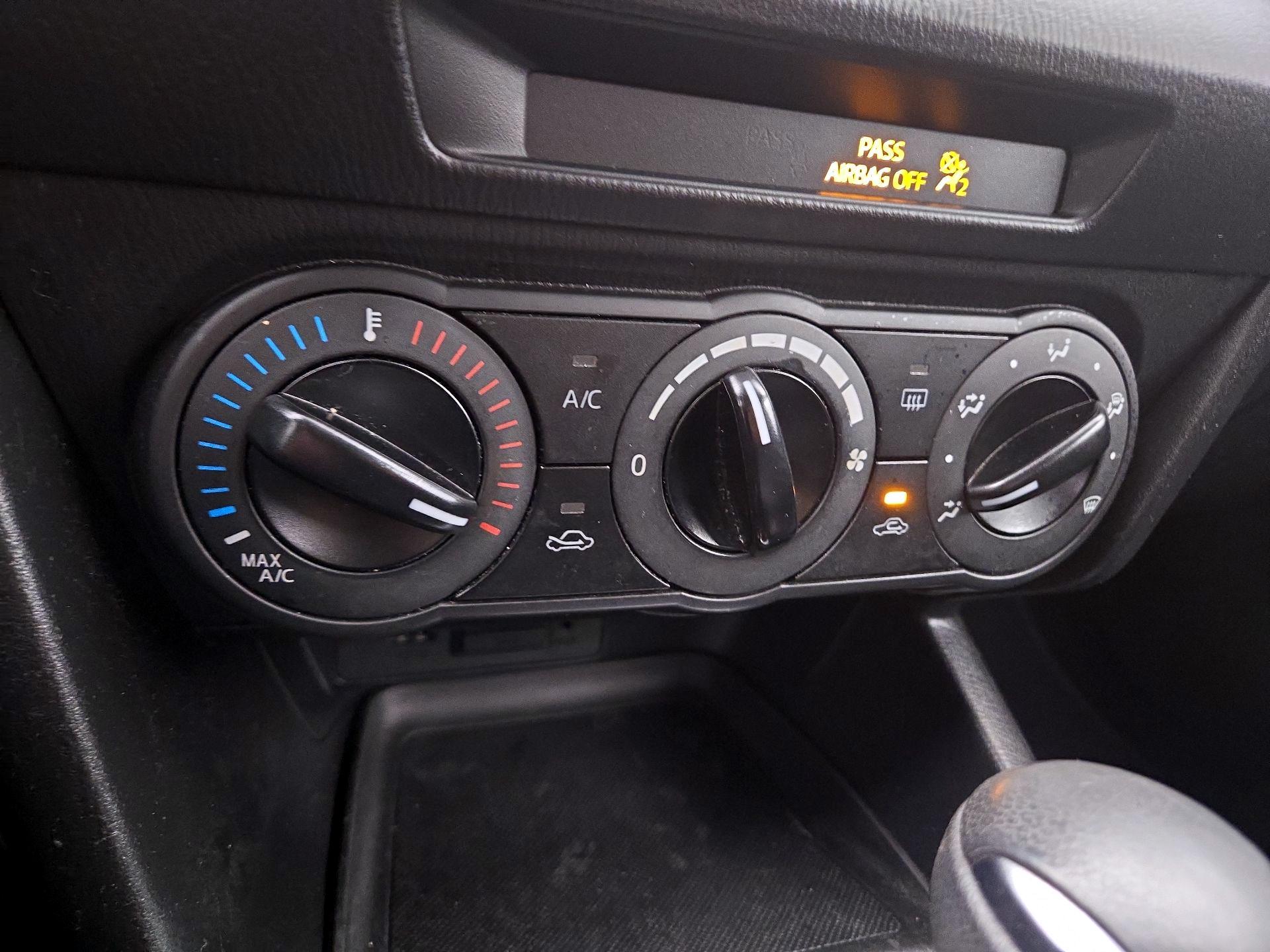 Thumbnail: 2016 Mazda Mazda3 - 16