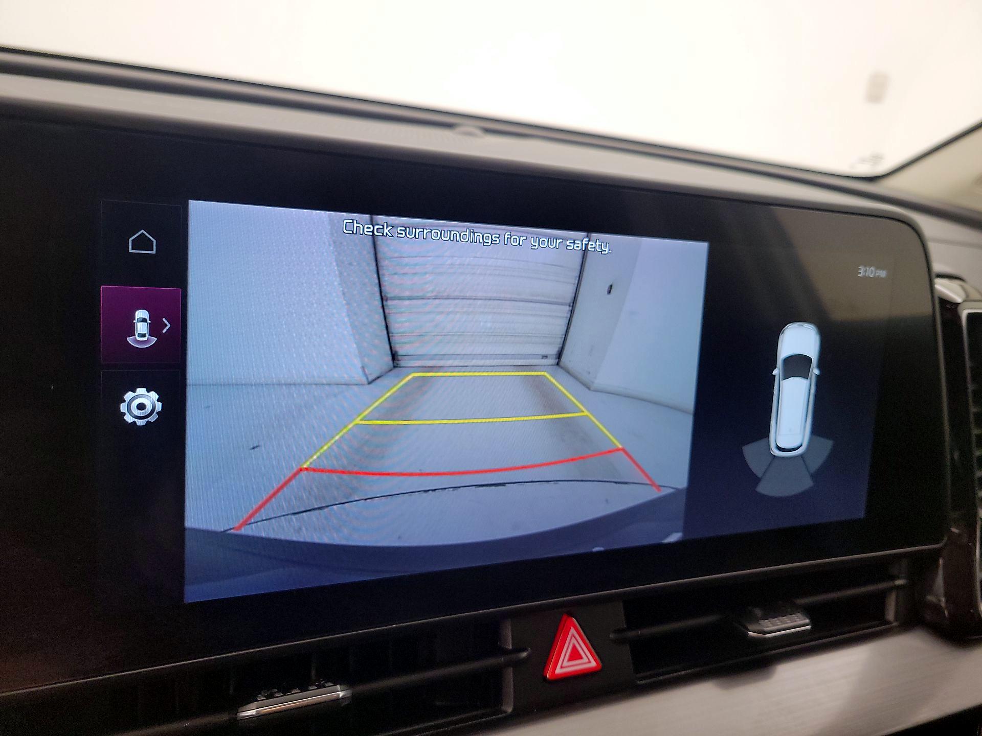 Thumbnail: 2023 Kia Sportage - 15