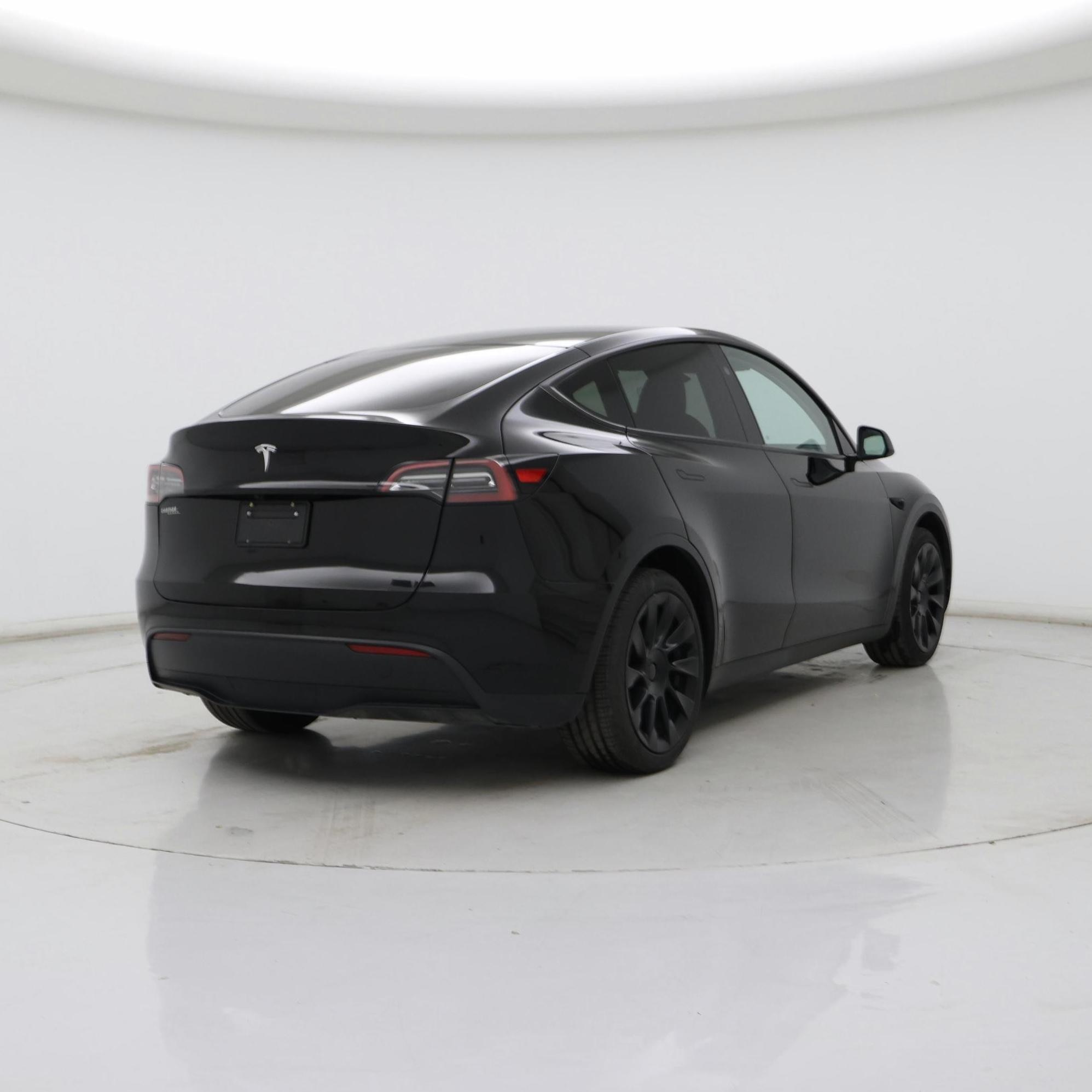 Thumbnail: 2024 Tesla Model Y - 8