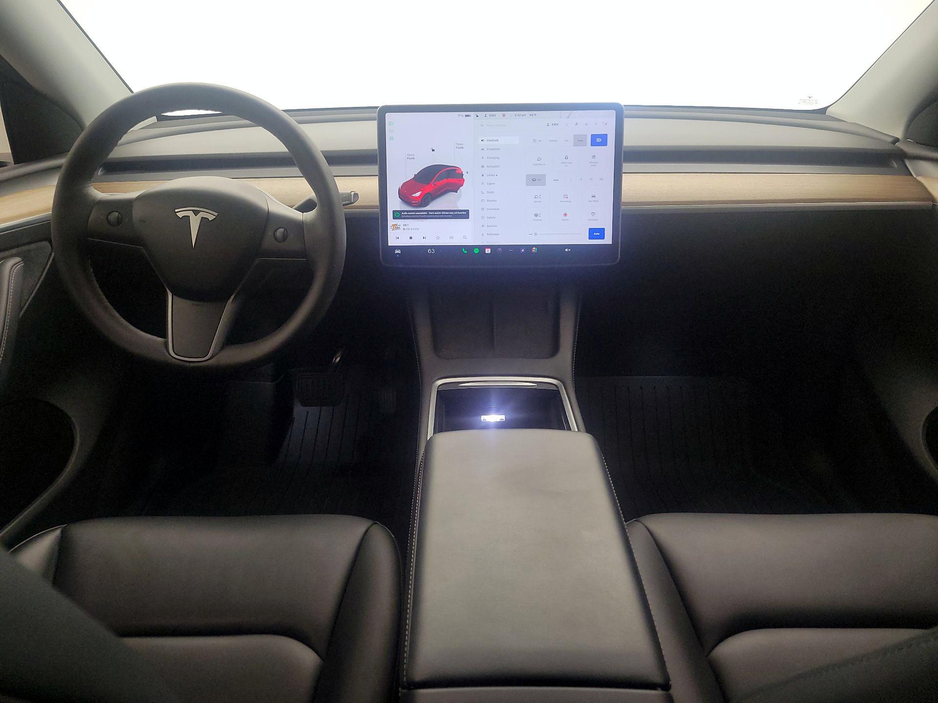 Thumbnail: 2023 Tesla Model Y - 9