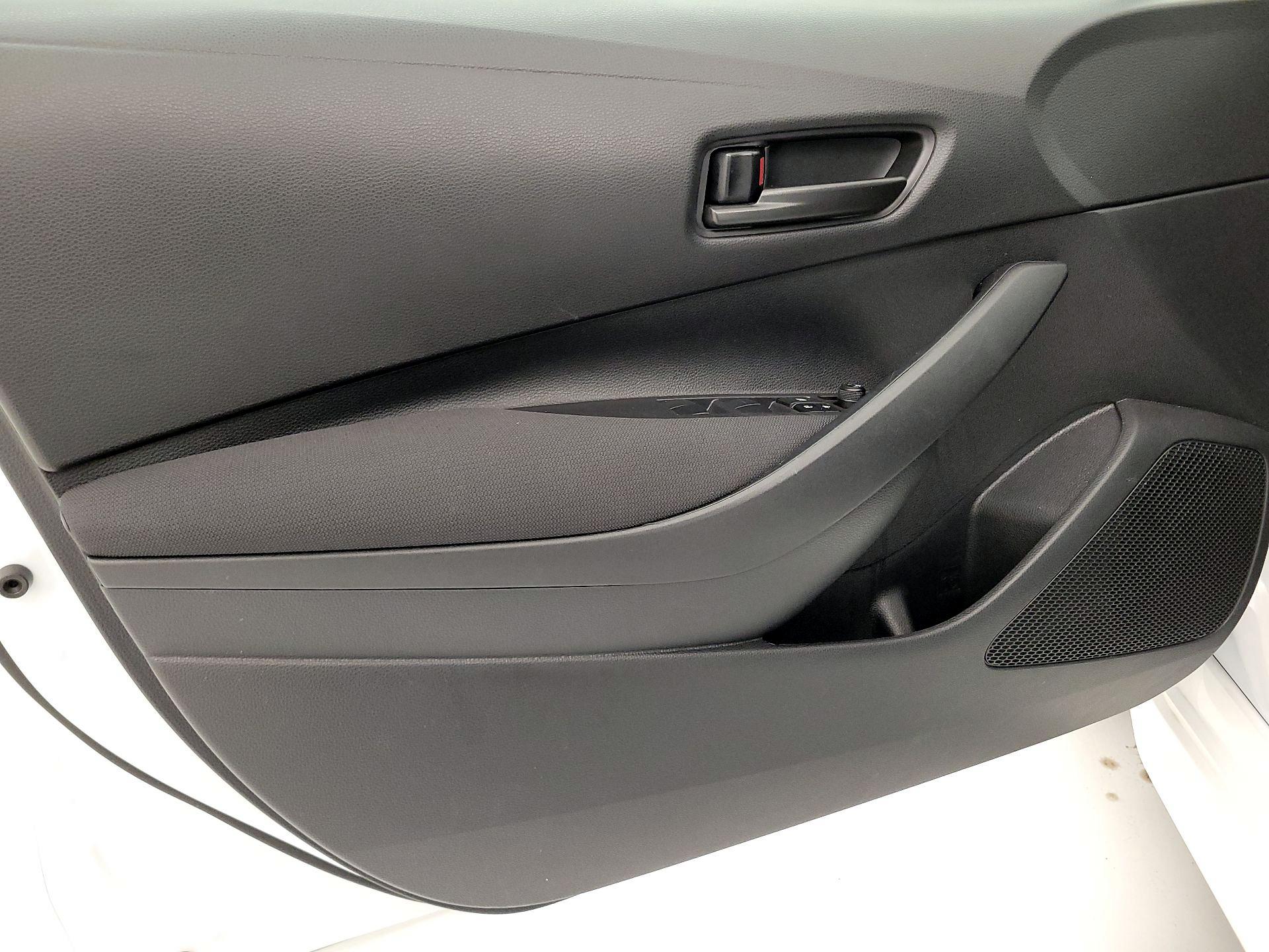 Thumbnail: 2025 Toyota Corolla - 12