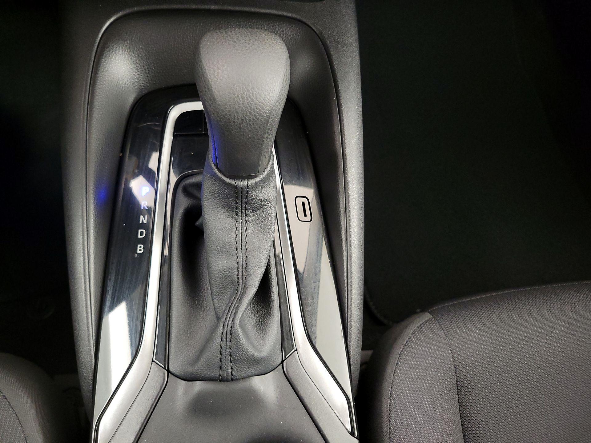 Thumbnail: 2025 Toyota Corolla - 17