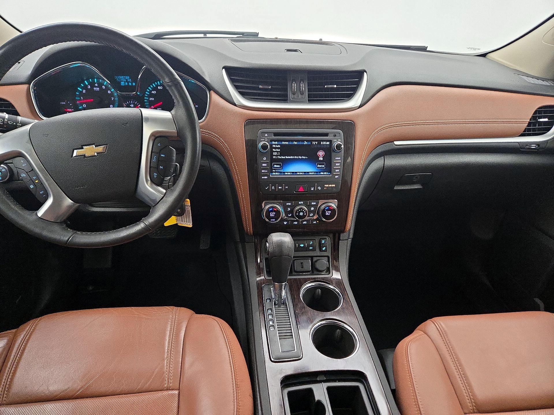 Thumbnail: 2017 Chevrolet Traverse - 9