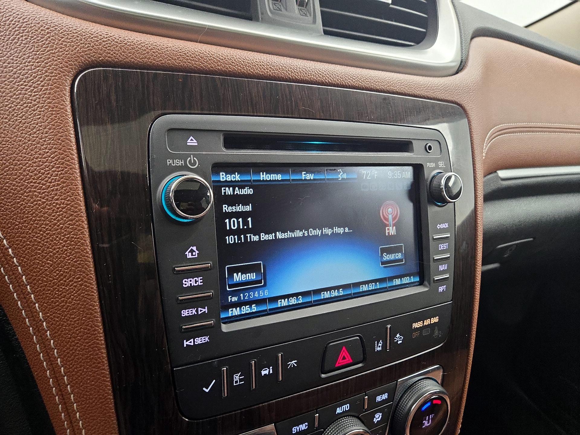 Thumbnail: 2017 Chevrolet Traverse - 15