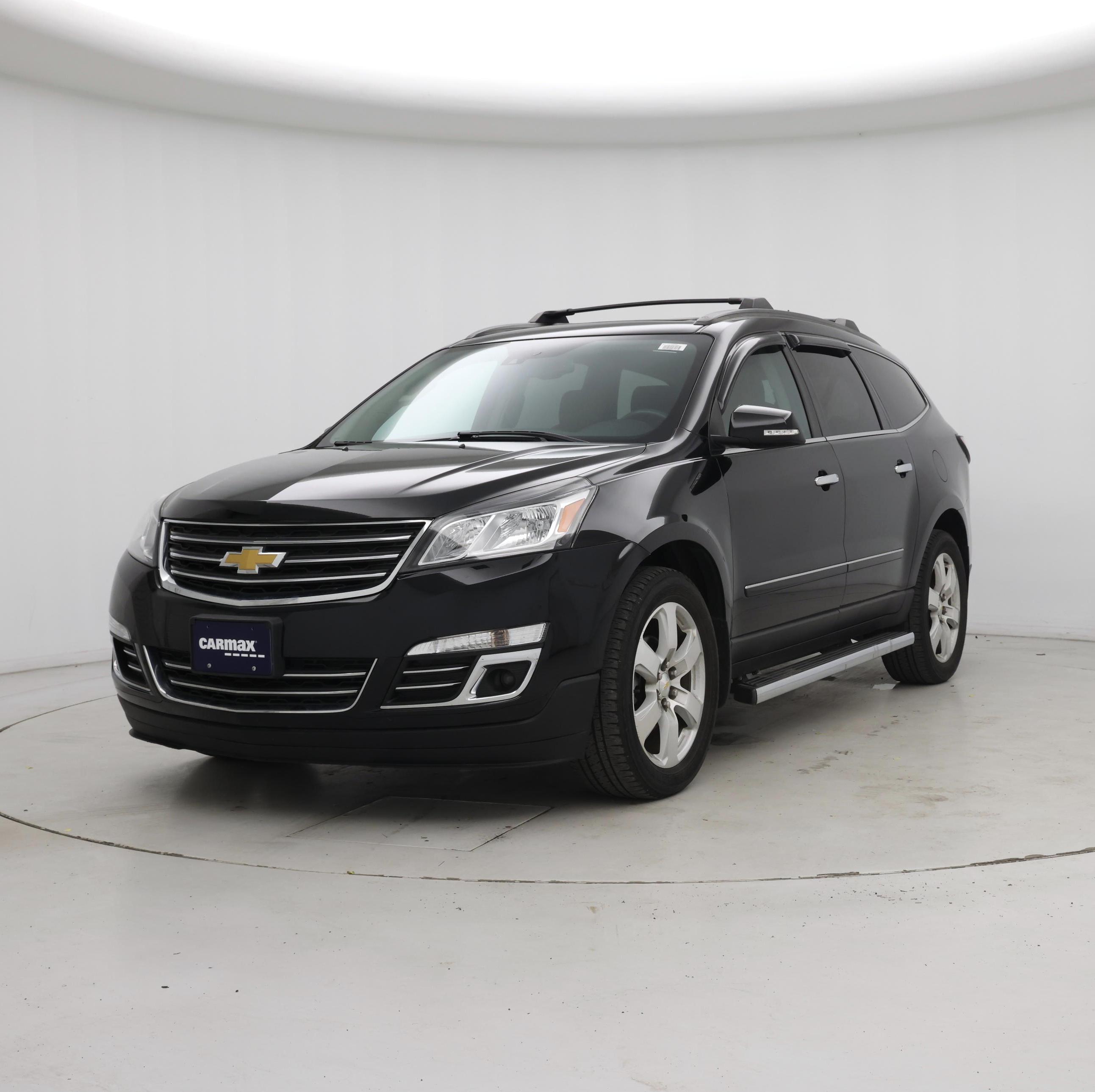 Thumbnail: 2017 Chevrolet Traverse - 4
