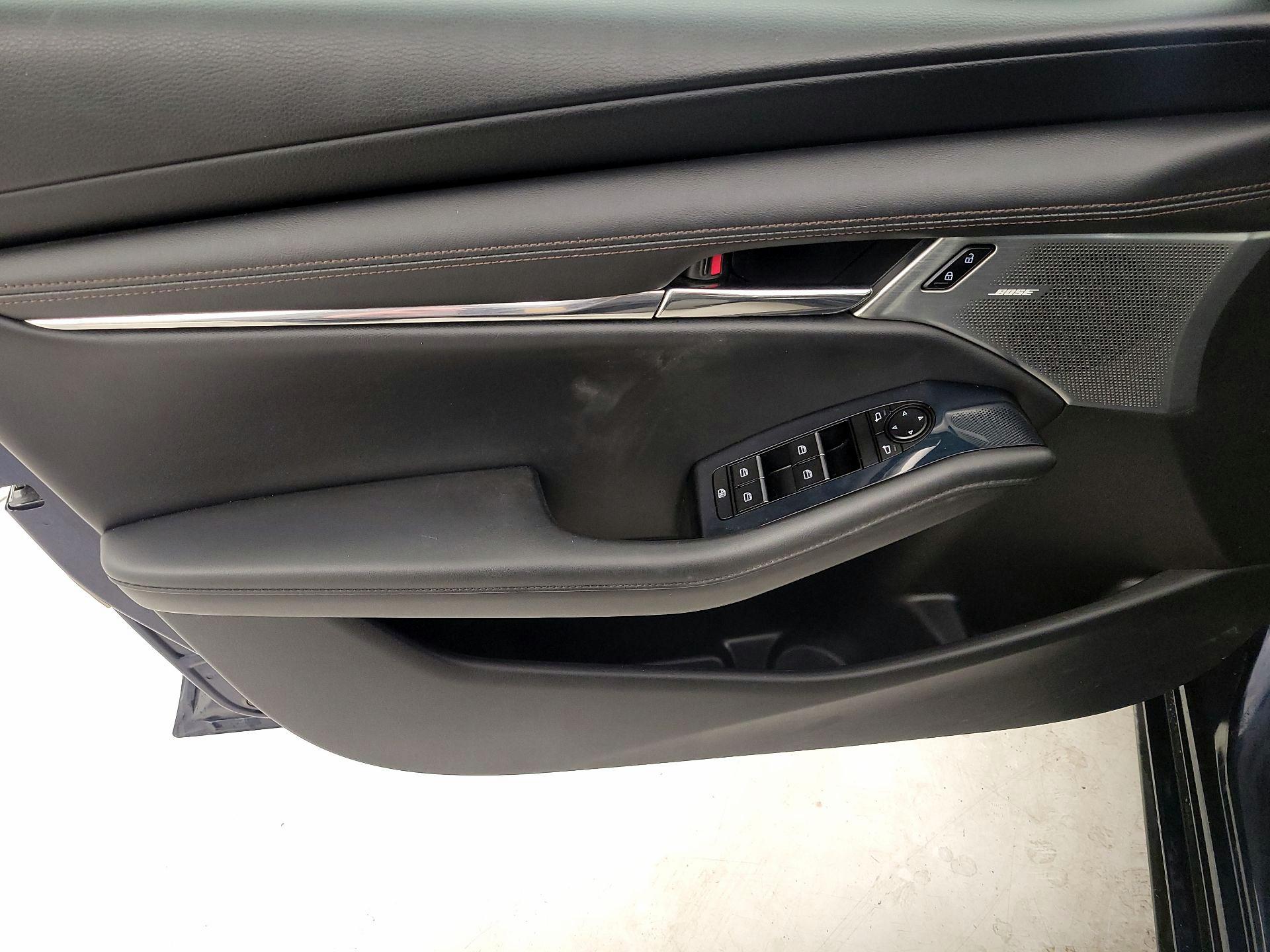 Thumbnail: 2021 Mazda Mazda3 - 12