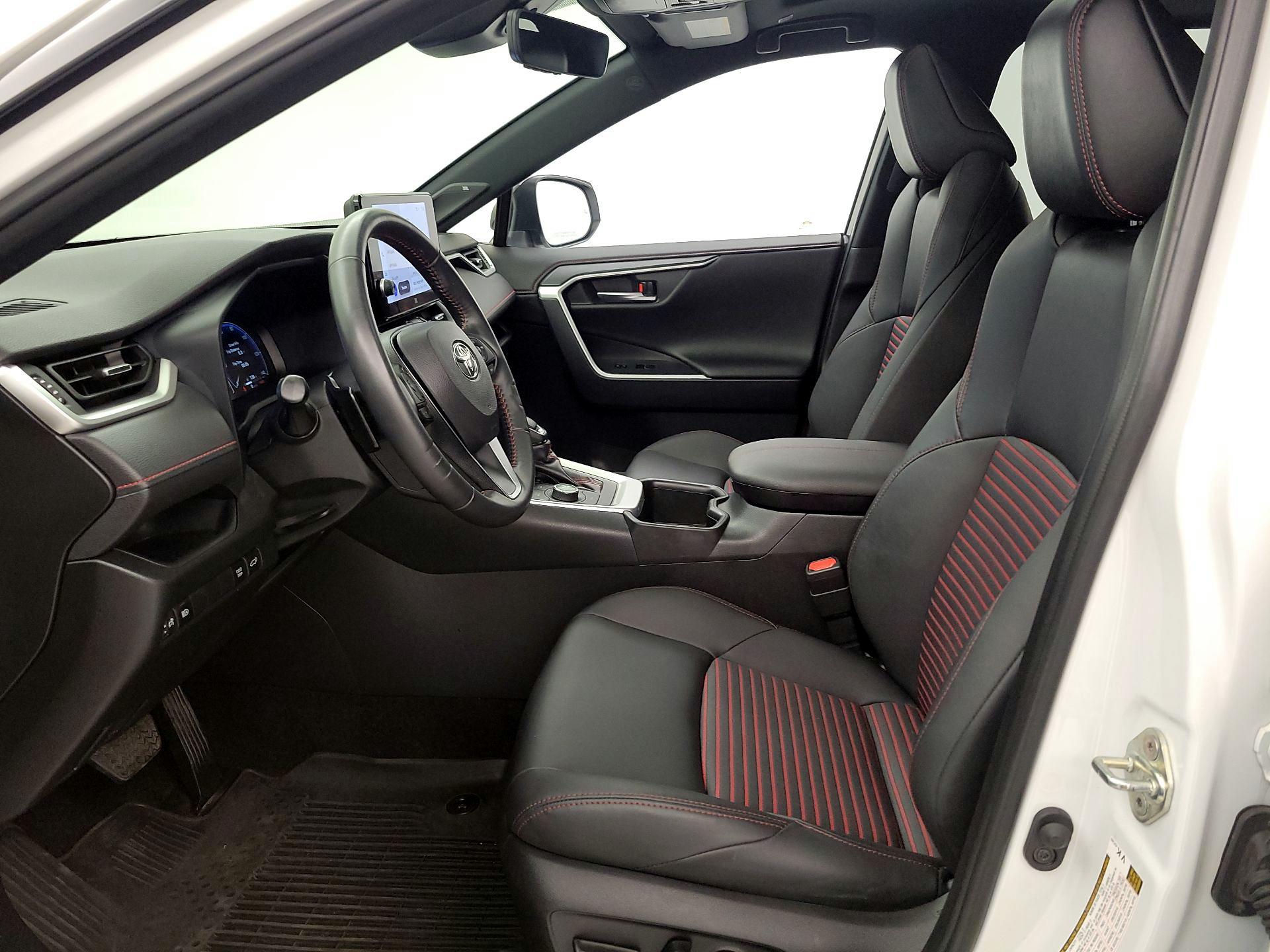 Thumbnail: 2024 Toyota RAV4 - 11