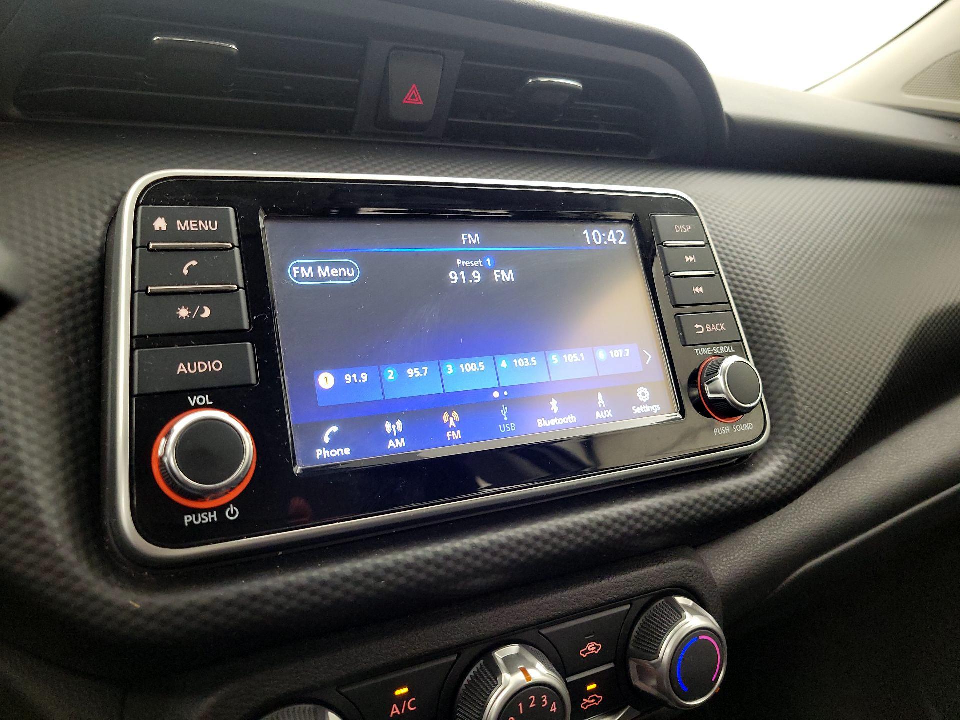 Thumbnail: 2022 Nissan Kicks - 15