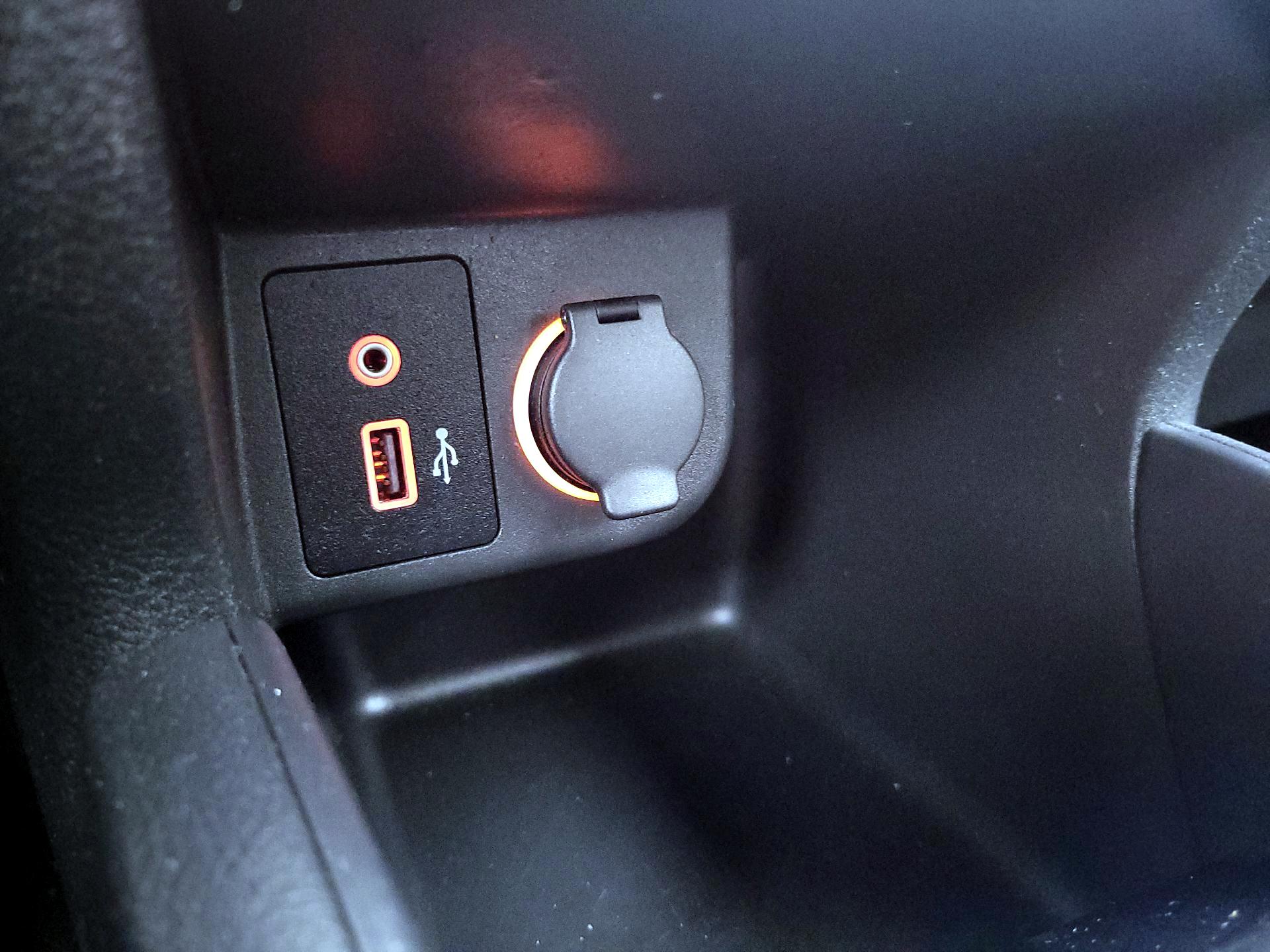 Thumbnail: 2022 Nissan Kicks - 18