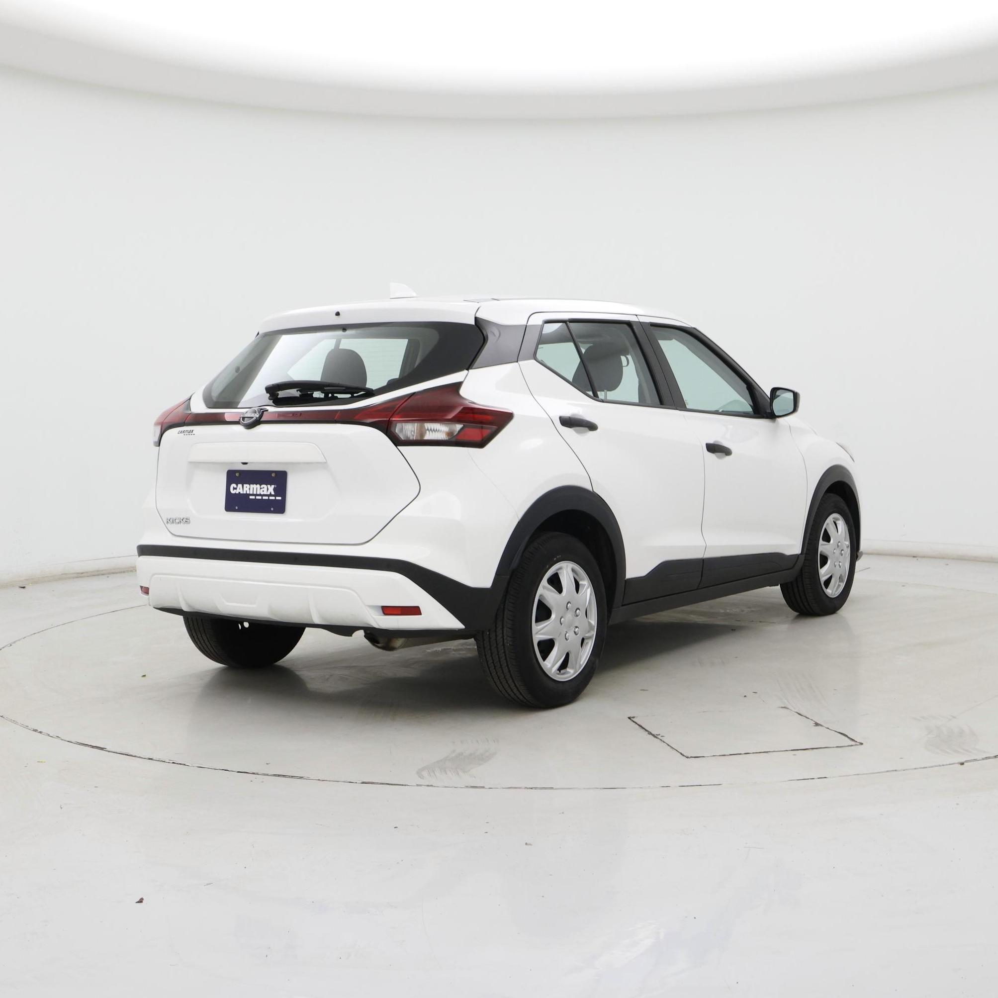 Thumbnail: 2022 Nissan Kicks - 8