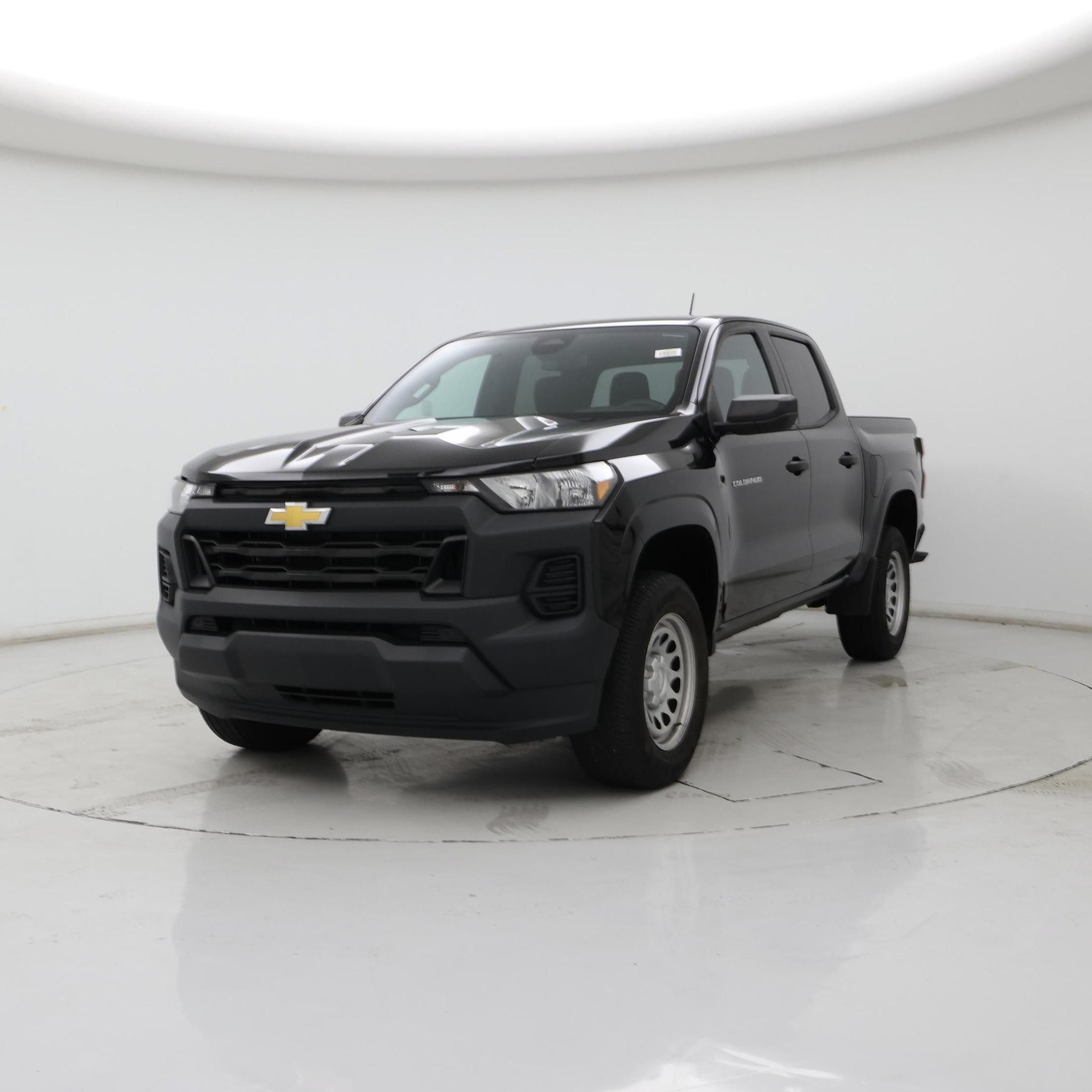 Thumbnail: 2023 Chevrolet Colorado - 4
