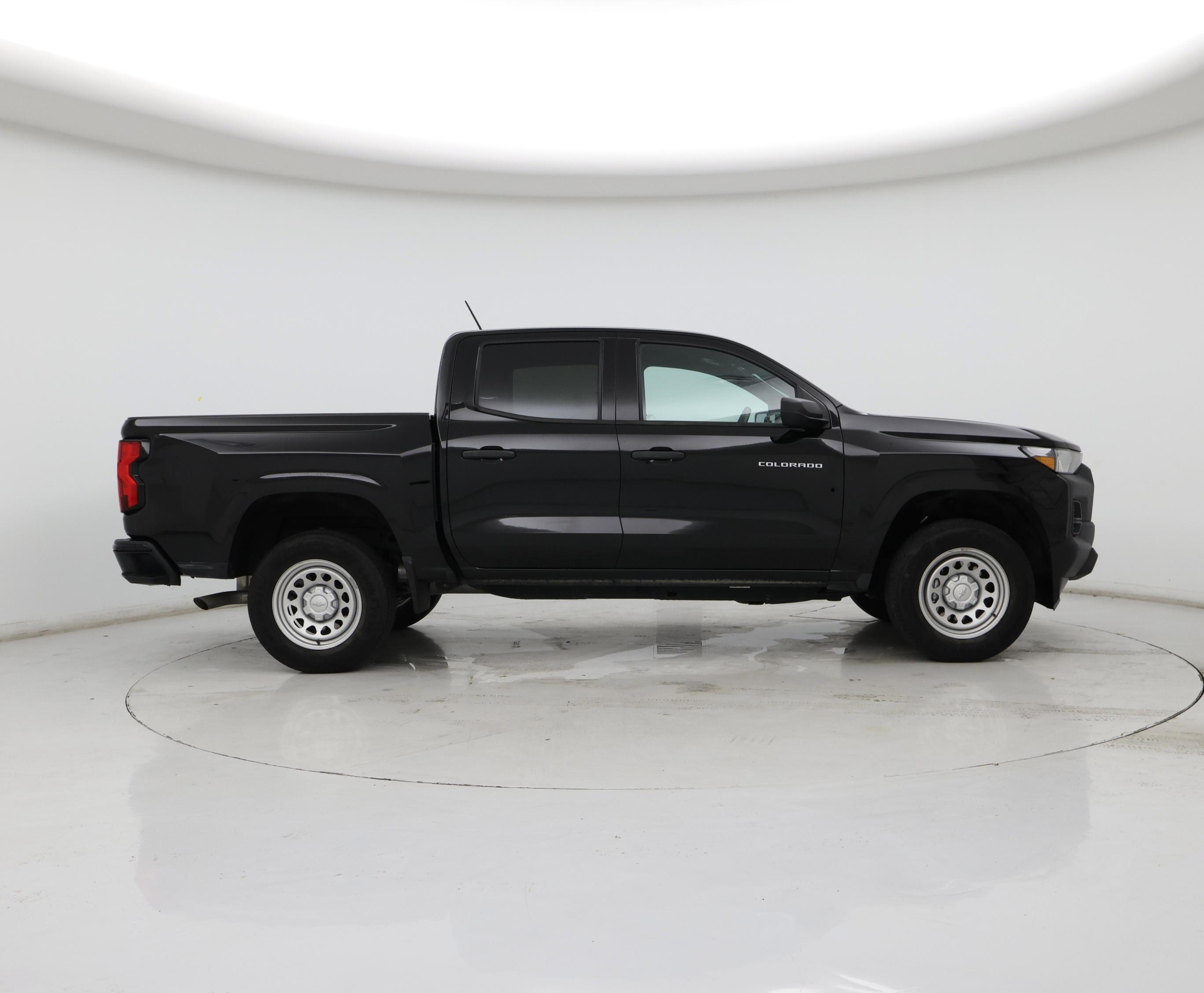 Thumbnail: 2023 Chevrolet Colorado - 7