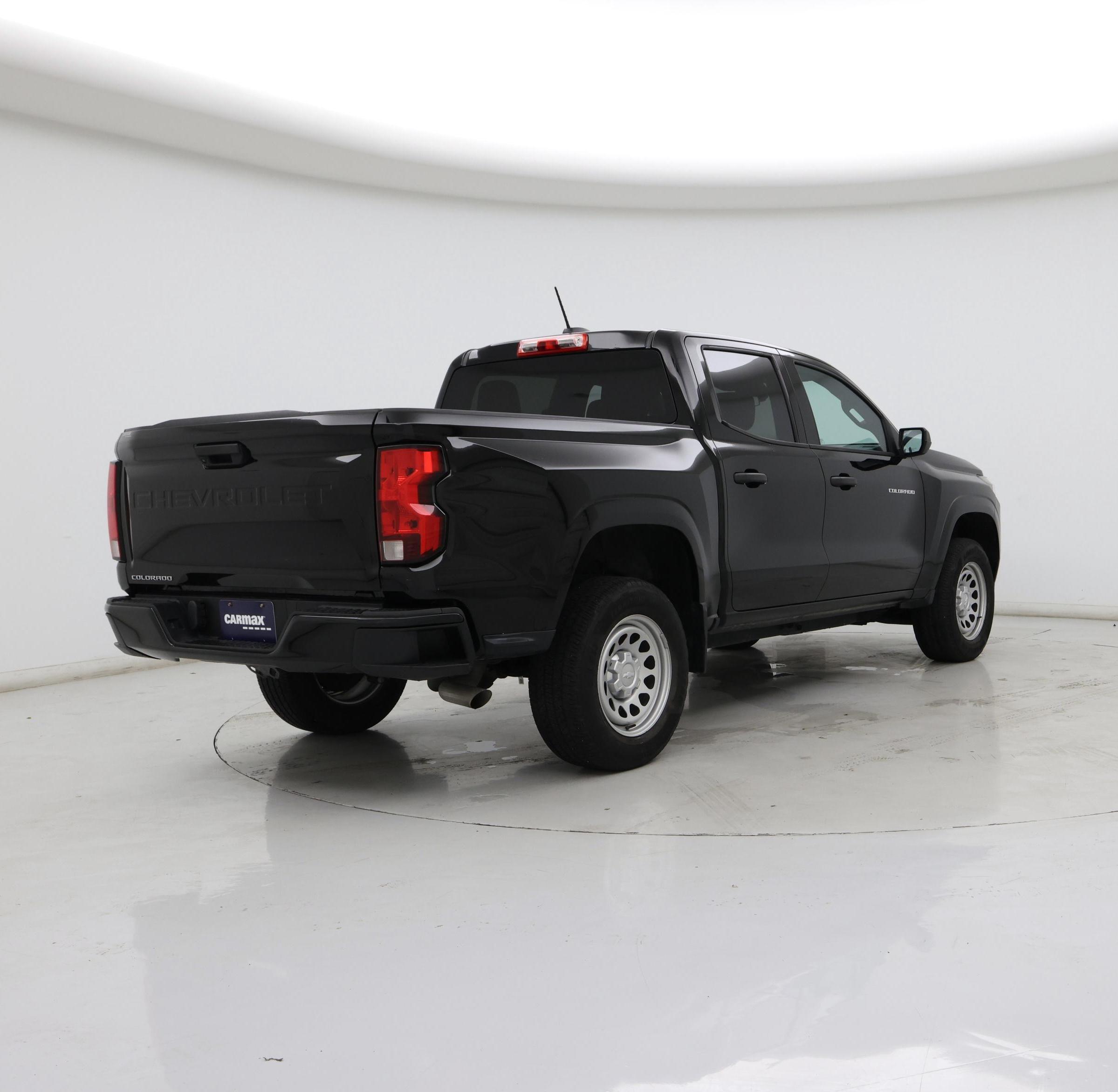 Thumbnail: 2023 Chevrolet Colorado - 8