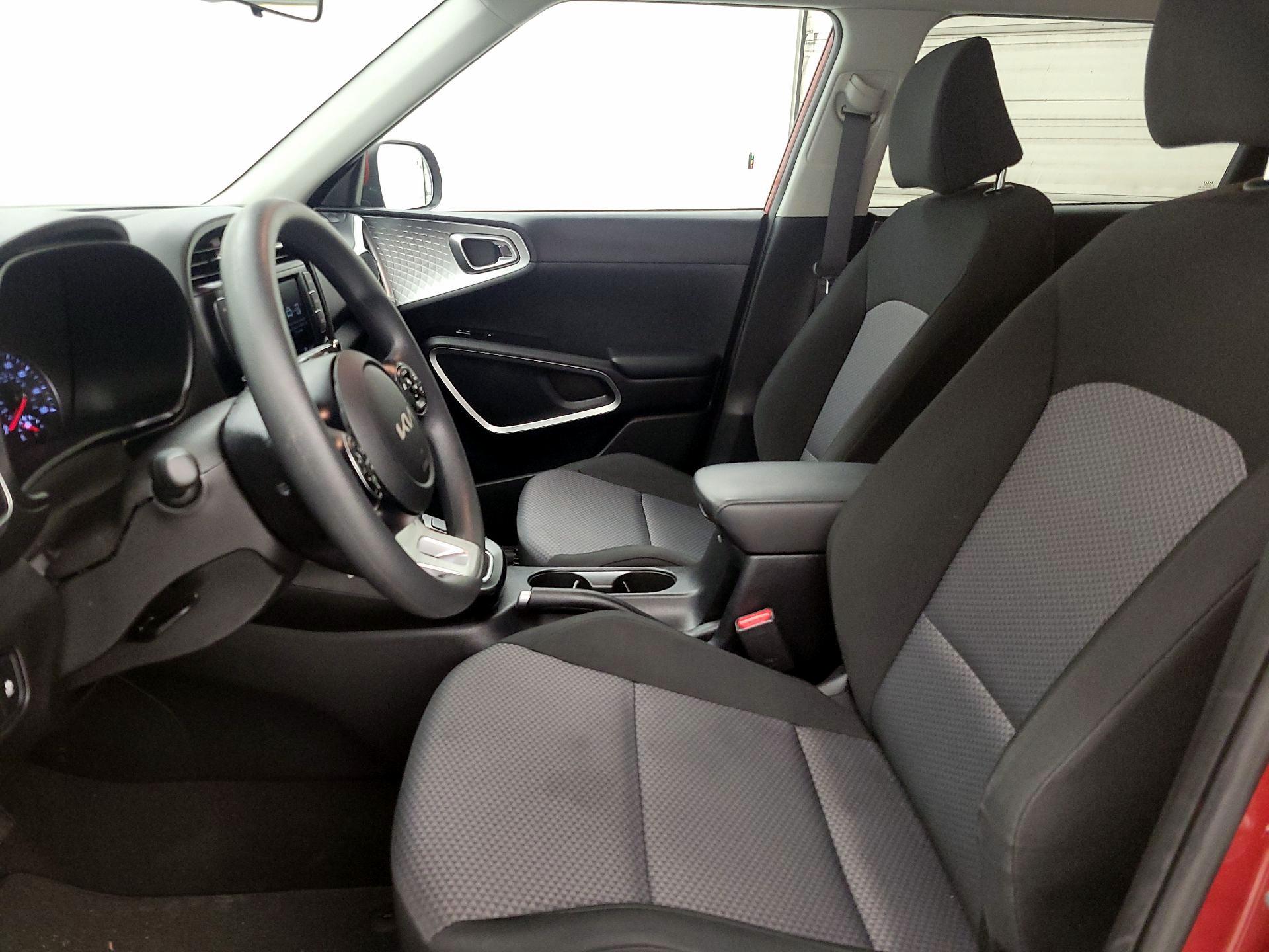 Thumbnail: 2022 Kia Soul - 11