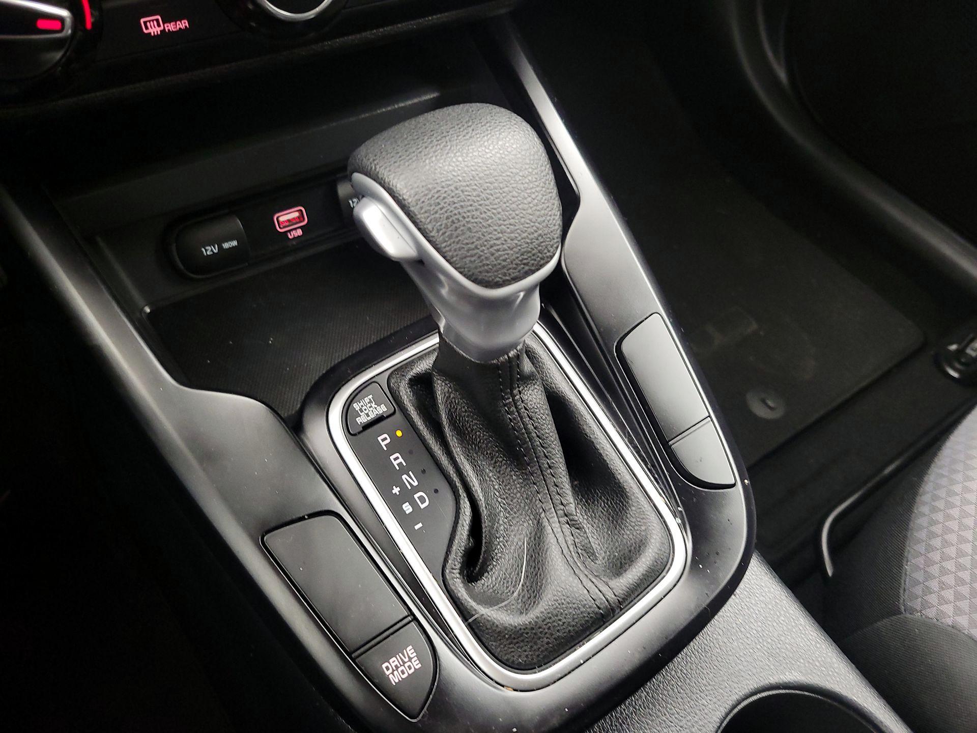 Thumbnail: 2022 Kia Soul - 17