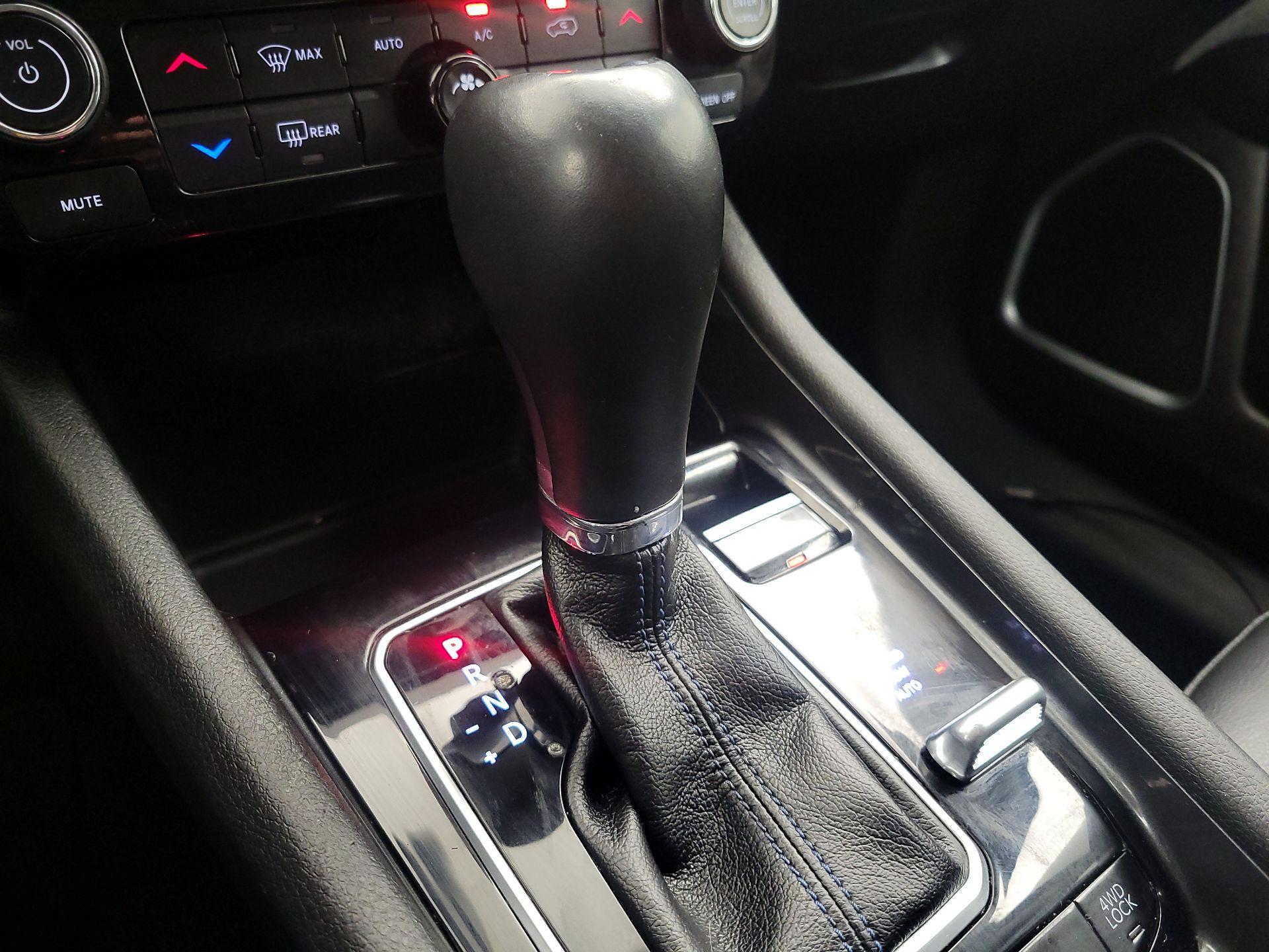 Thumbnail: 2022 Jeep Compass - 17