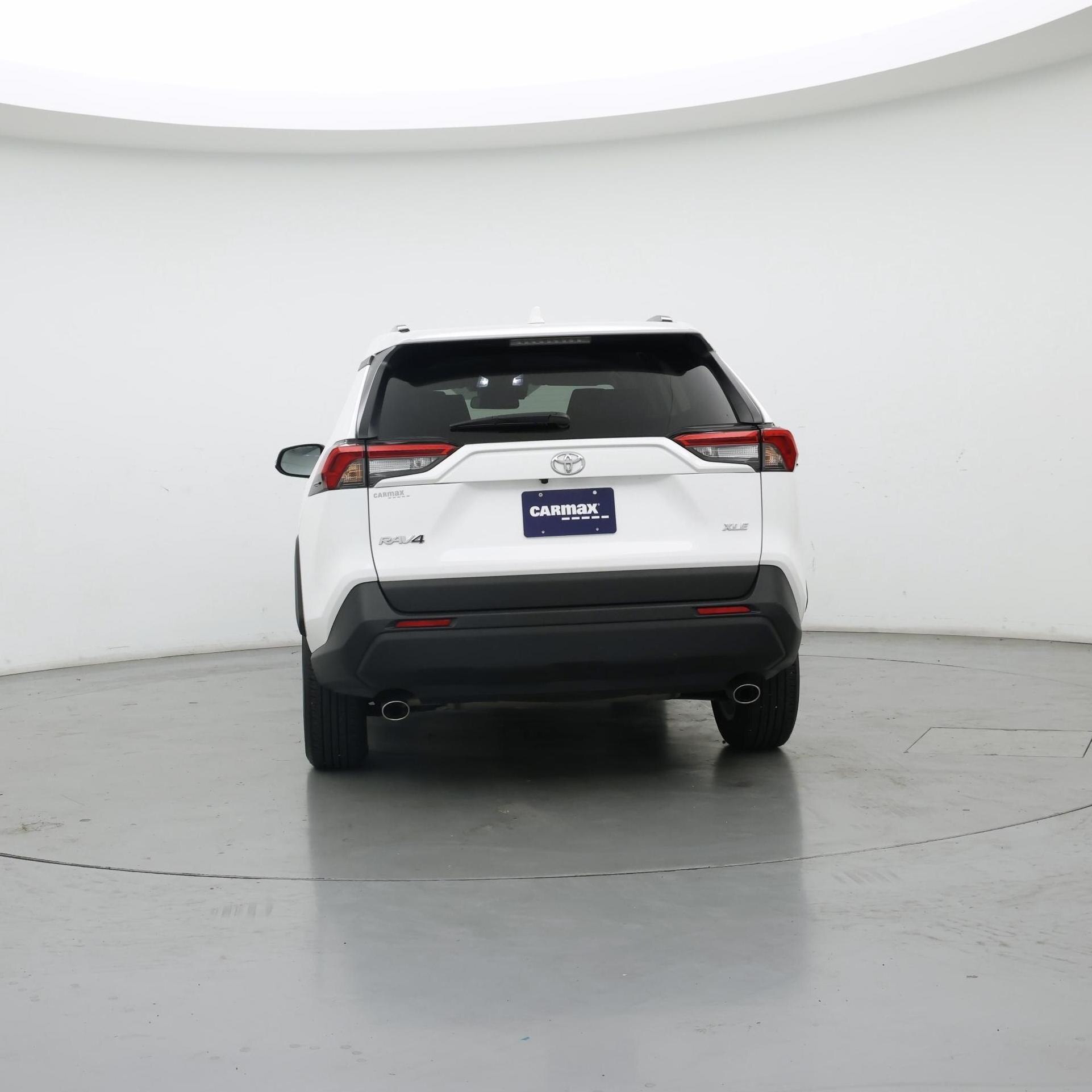 Thumbnail: 2025 Toyota RAV4 - 6