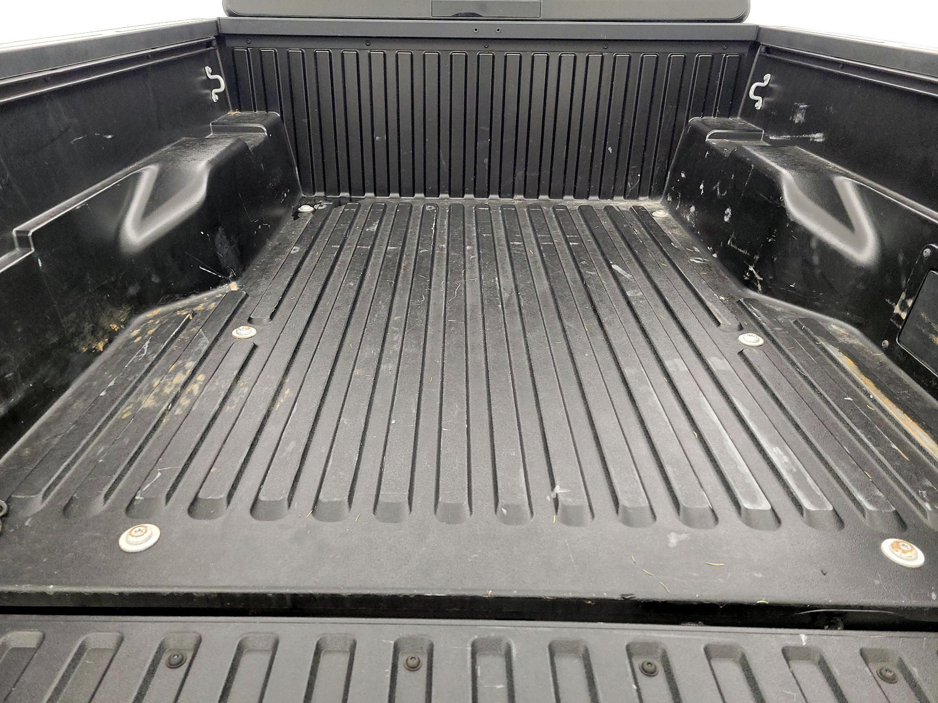 Thumbnail: 2023 Toyota Tacoma - 20