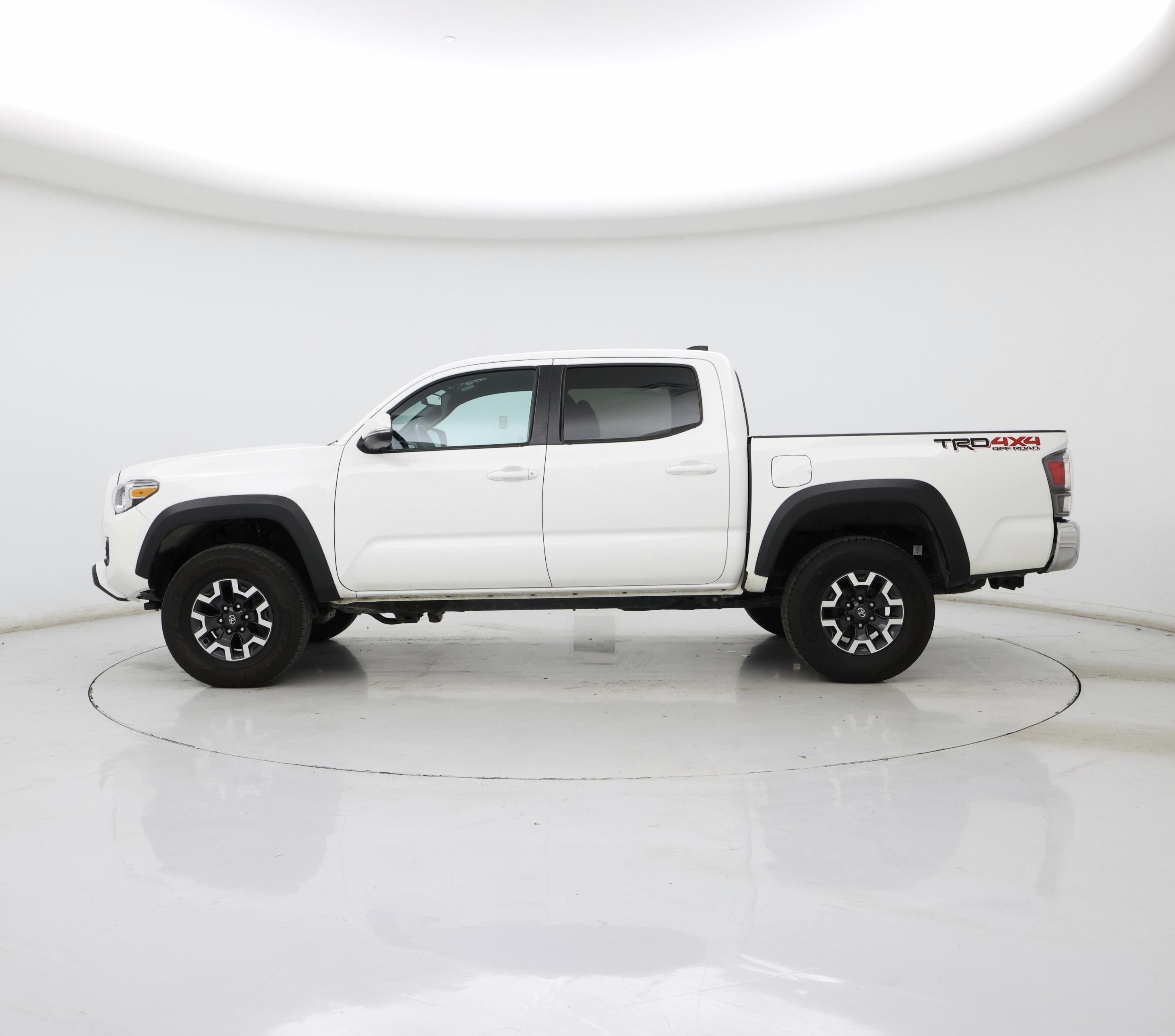 Thumbnail: 2023 Toyota Tacoma - 3
