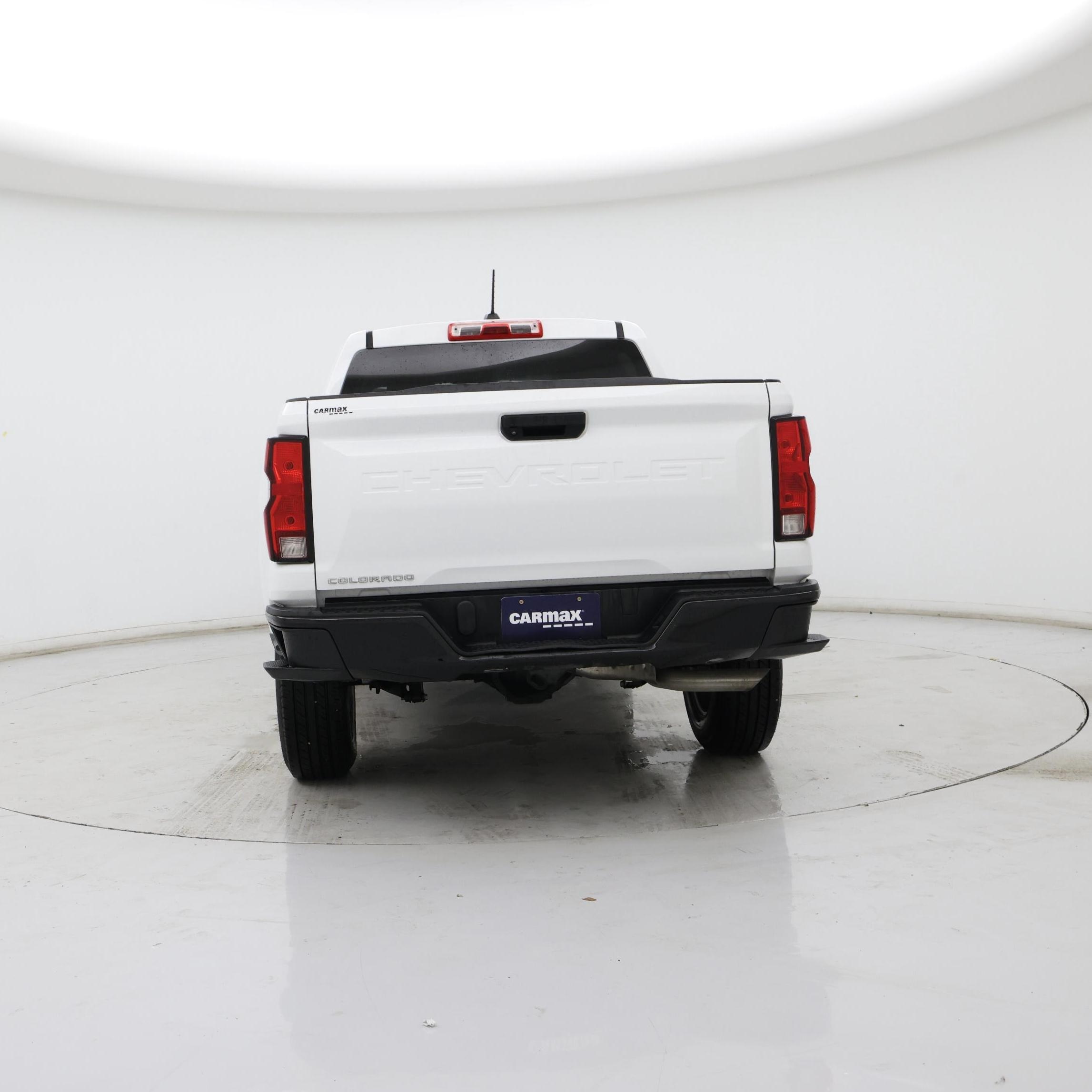 Thumbnail: 2023 Chevrolet Colorado - 6