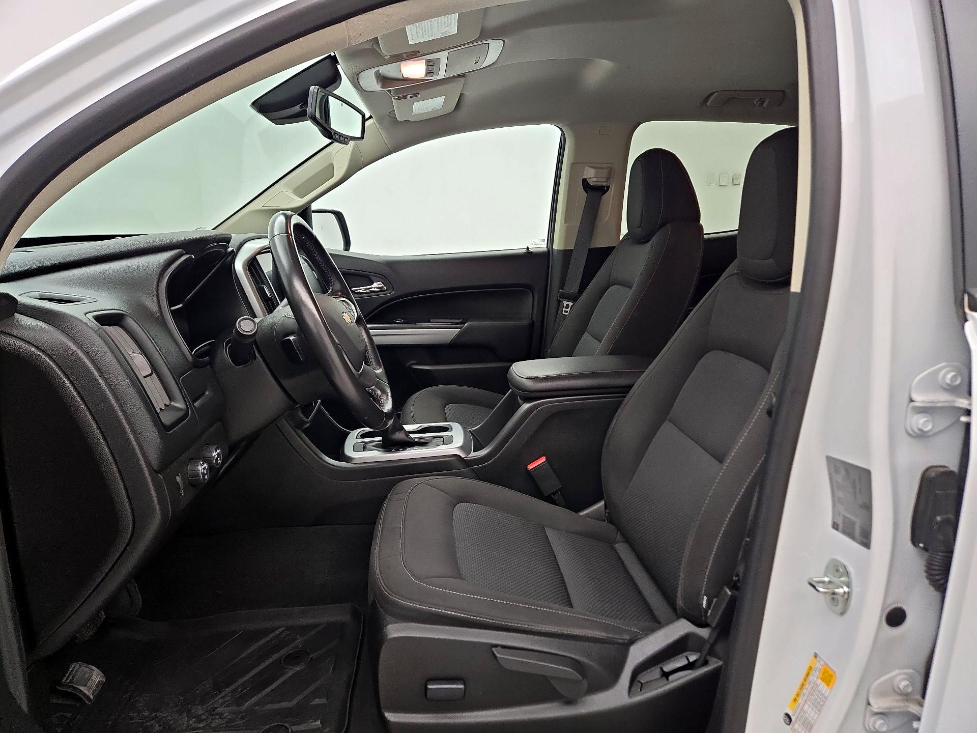 Thumbnail: 2022 Chevrolet Colorado - 11