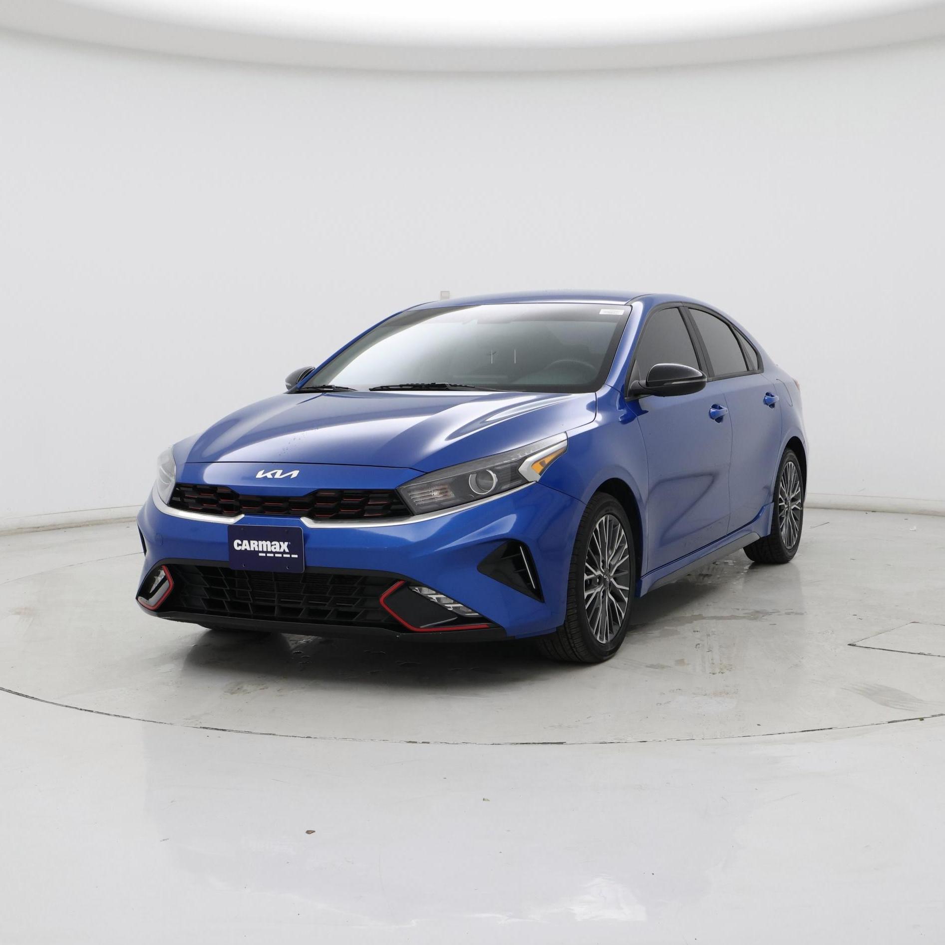 Thumbnail: 2023 Kia Forte - 4