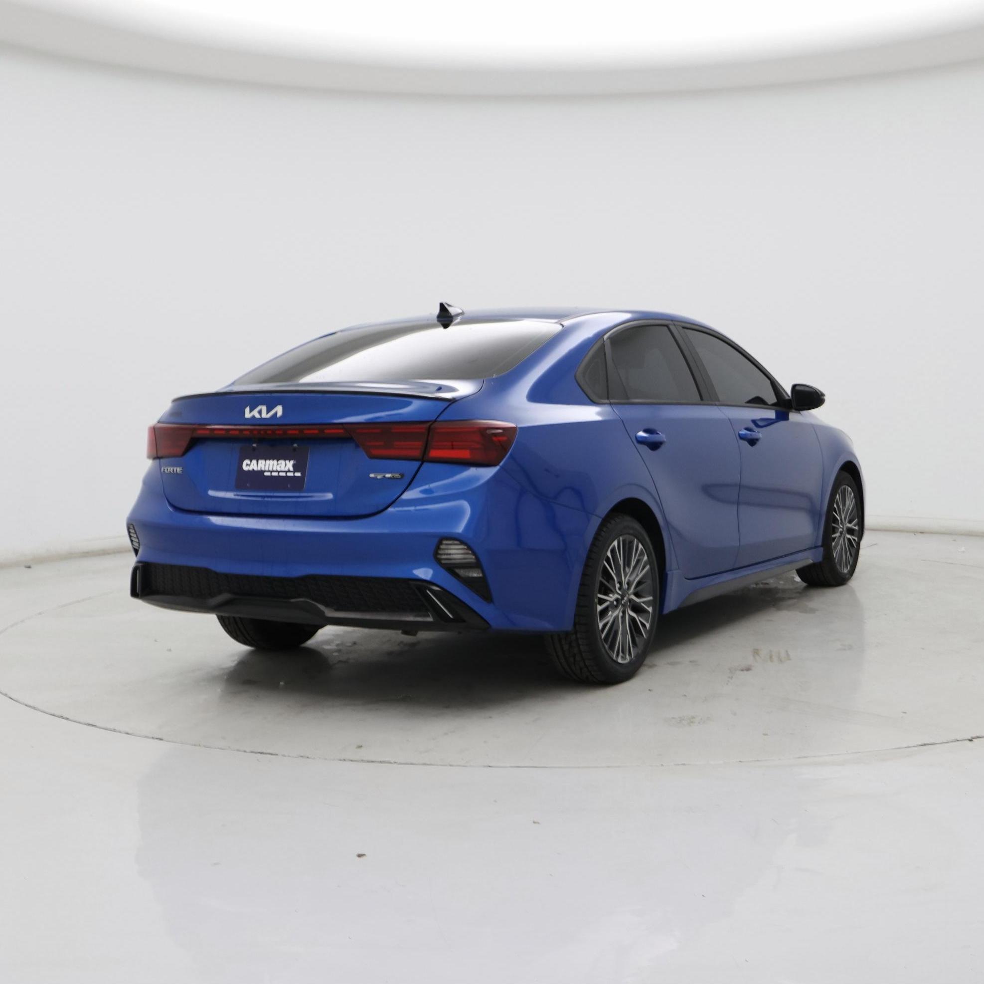 Thumbnail: 2023 Kia Forte - 8