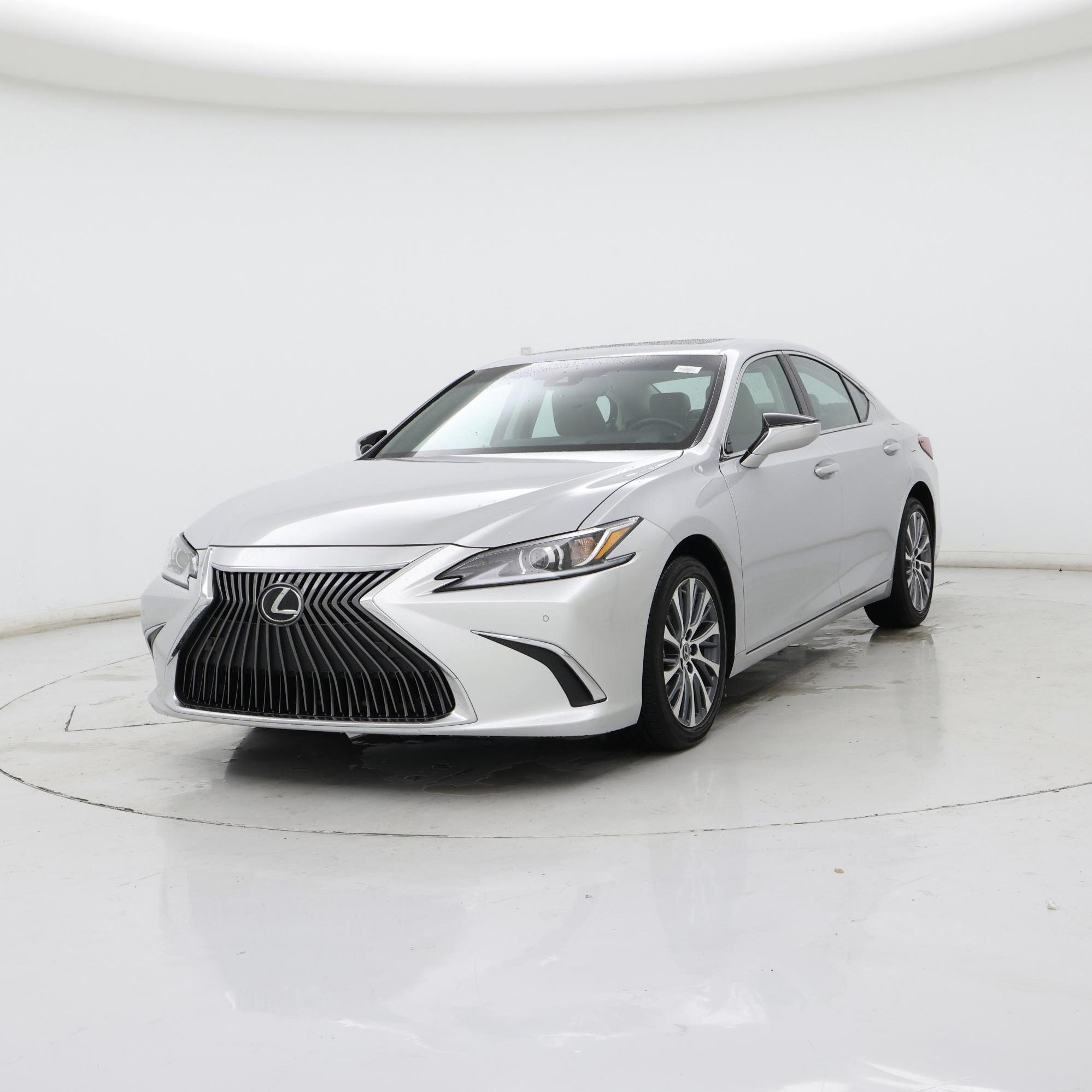 Thumbnail: 2021 Lexus ES - 4