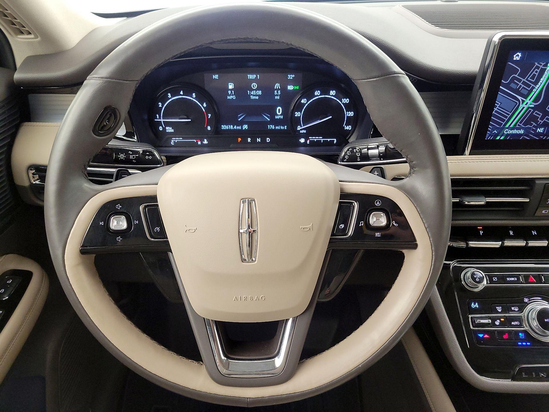 Thumbnail: 2020 Lincoln Corsair - 10