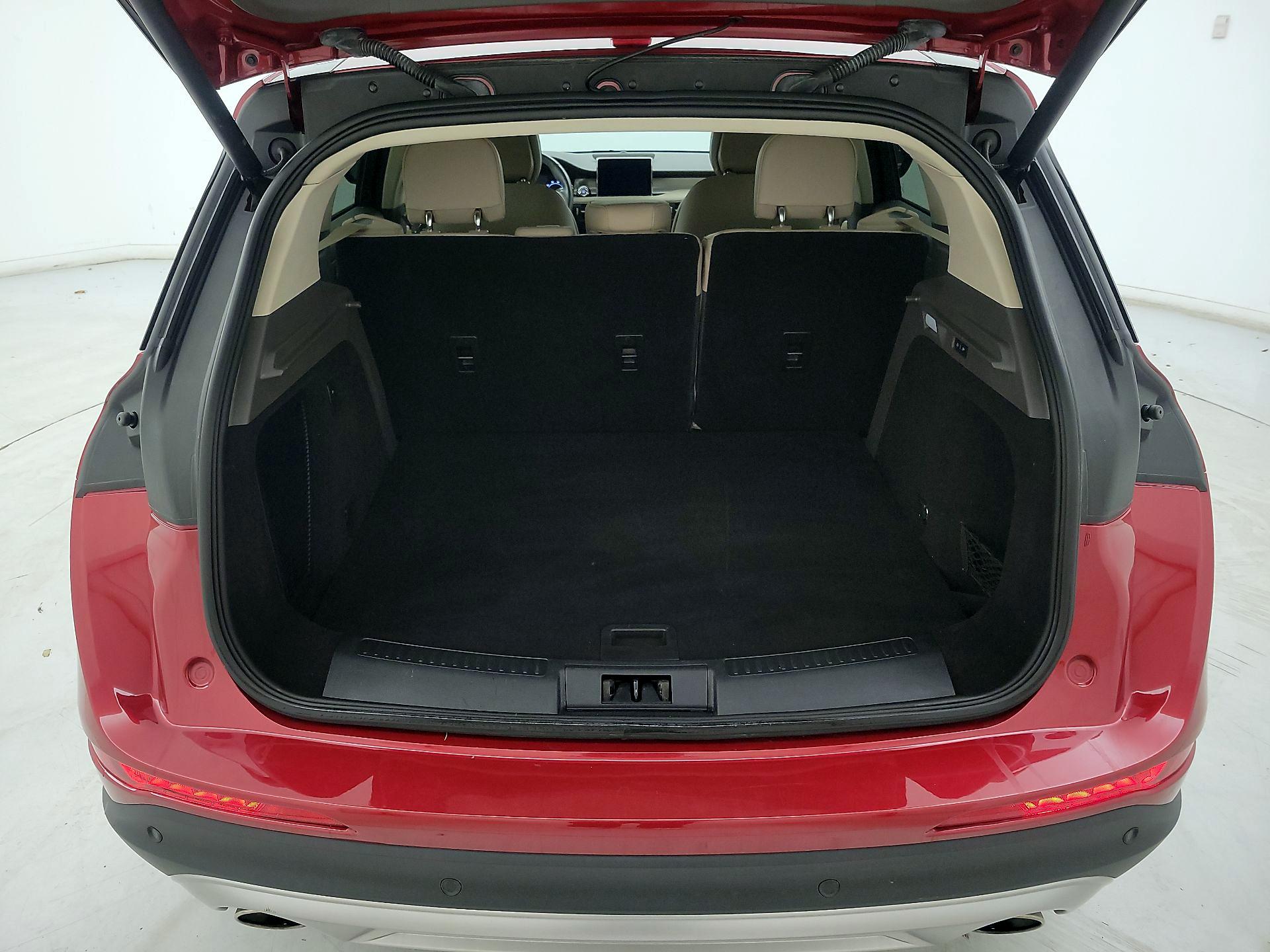 Thumbnail: 2020 Lincoln Corsair - 20