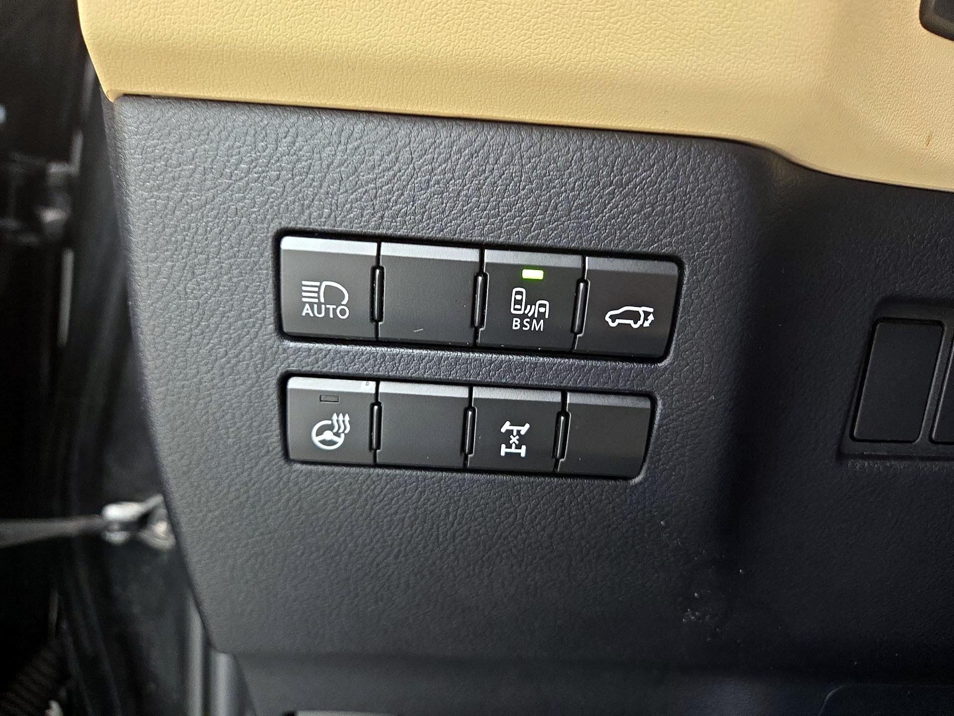 Thumbnail: 2019 Lexus NX - 13