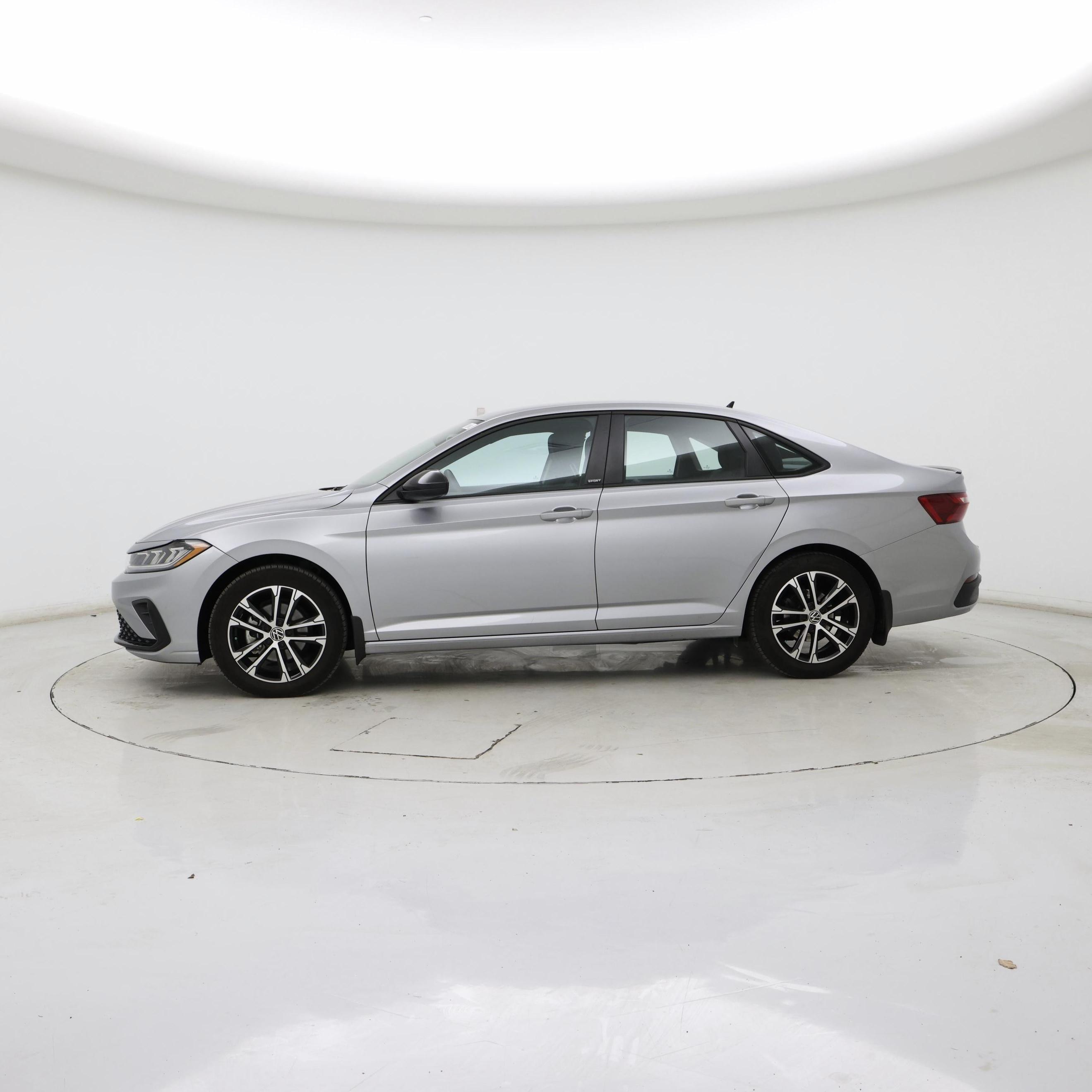 Thumbnail: 2025 Volkswagen Jetta - 3