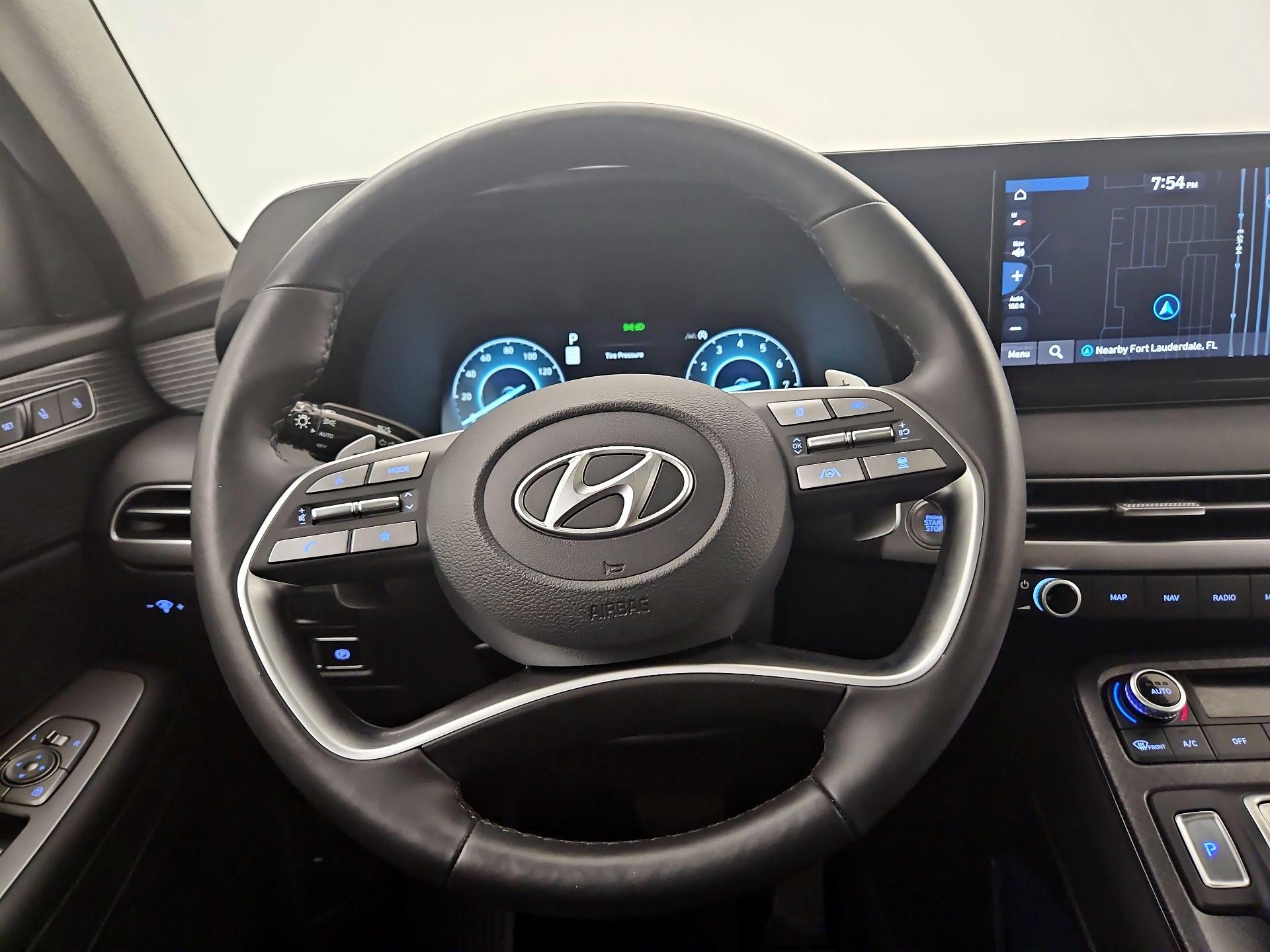 Thumbnail: 2023 Hyundai Palisade - 10