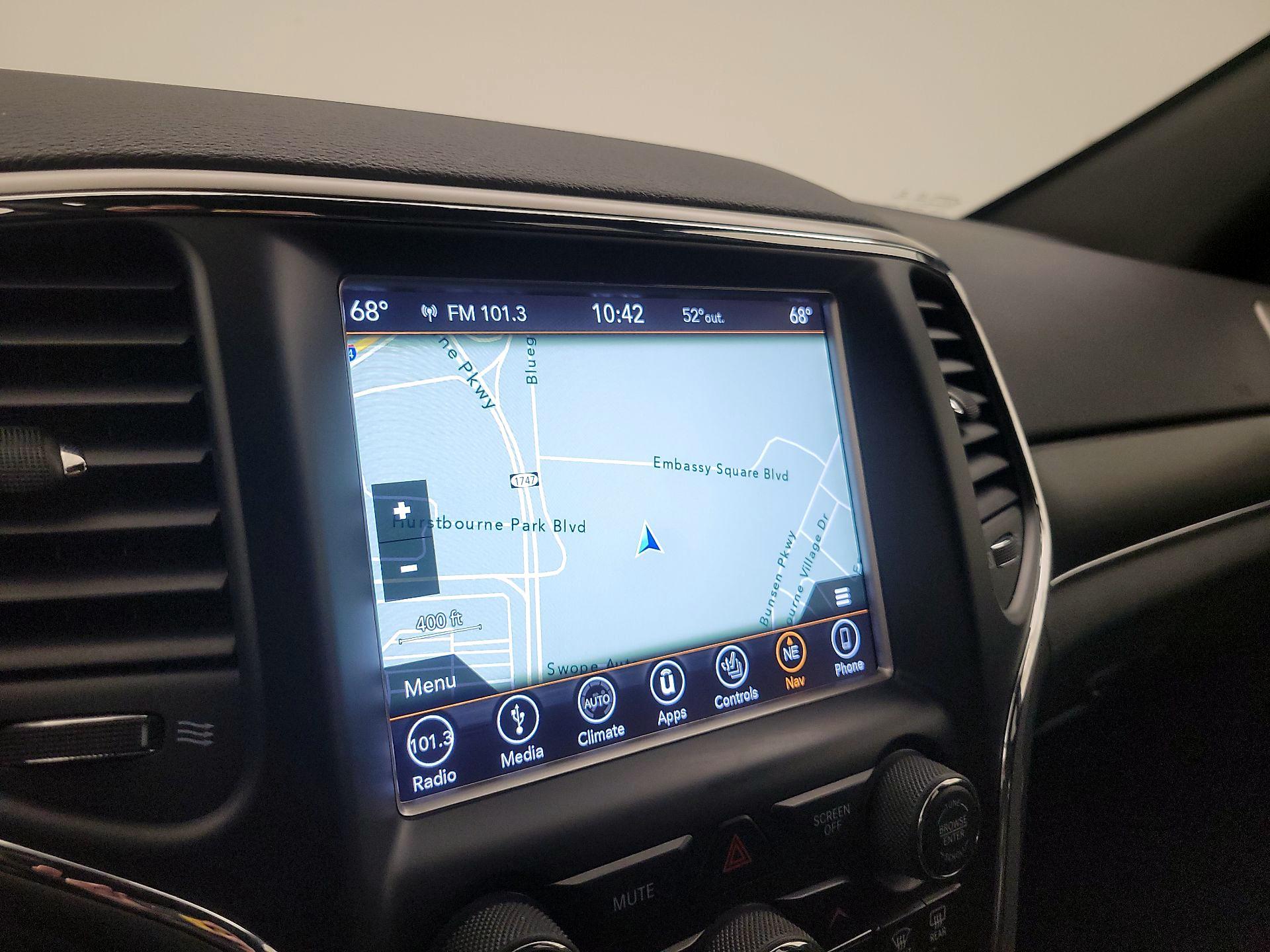 Thumbnail: 2018 Jeep Grand Cherokee - 14