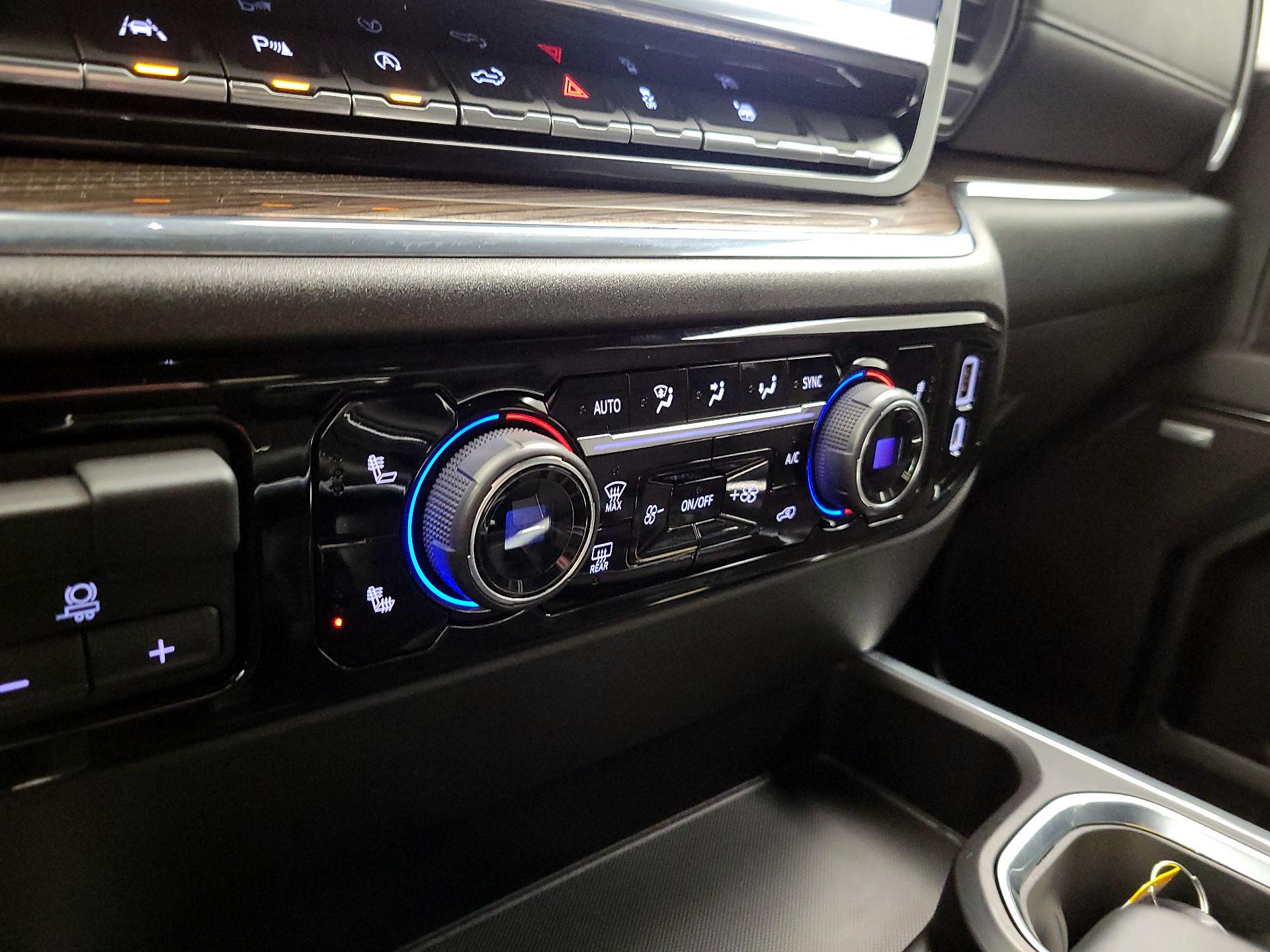 Thumbnail: 2023 Chevrolet Silverado 1500 - 16