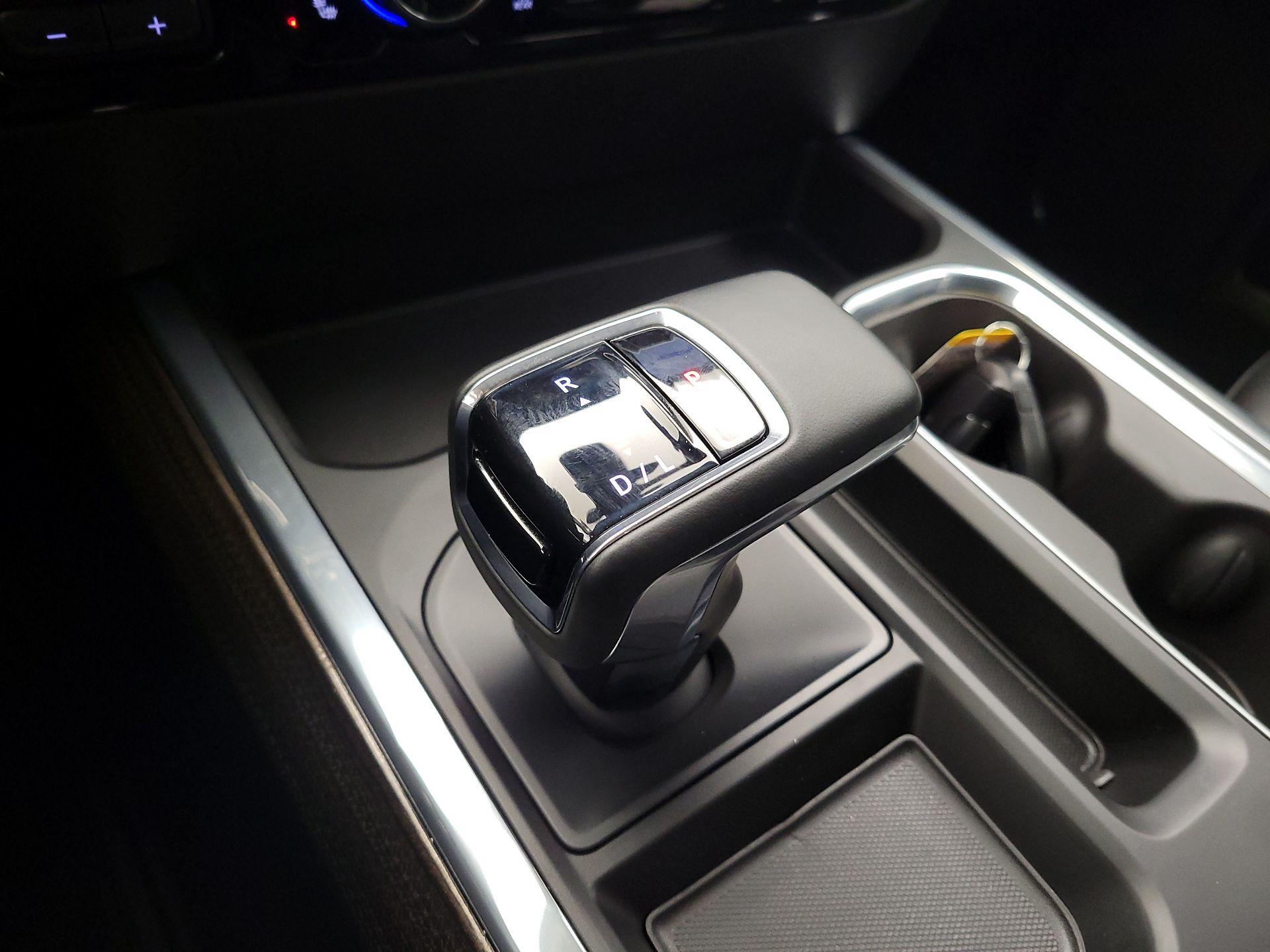 Thumbnail: 2023 Chevrolet Silverado 1500 - 17