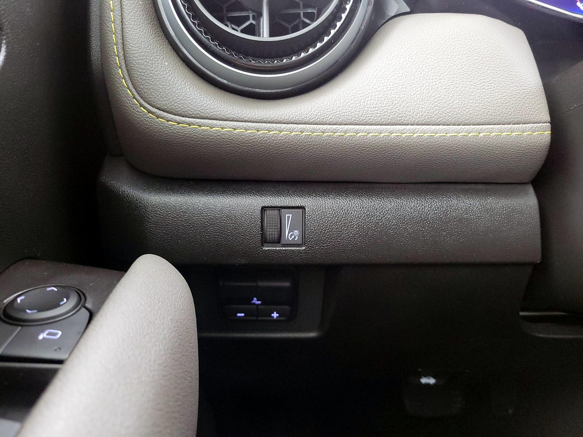 Thumbnail: 2025 Chevrolet Colorado - 13