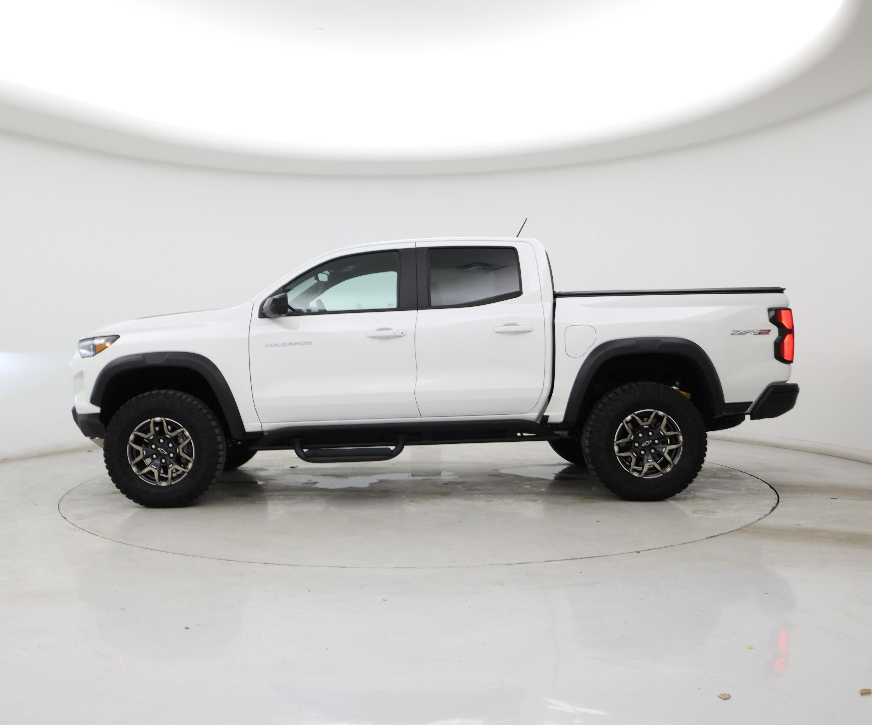 Thumbnail: 2025 Chevrolet Colorado - 3