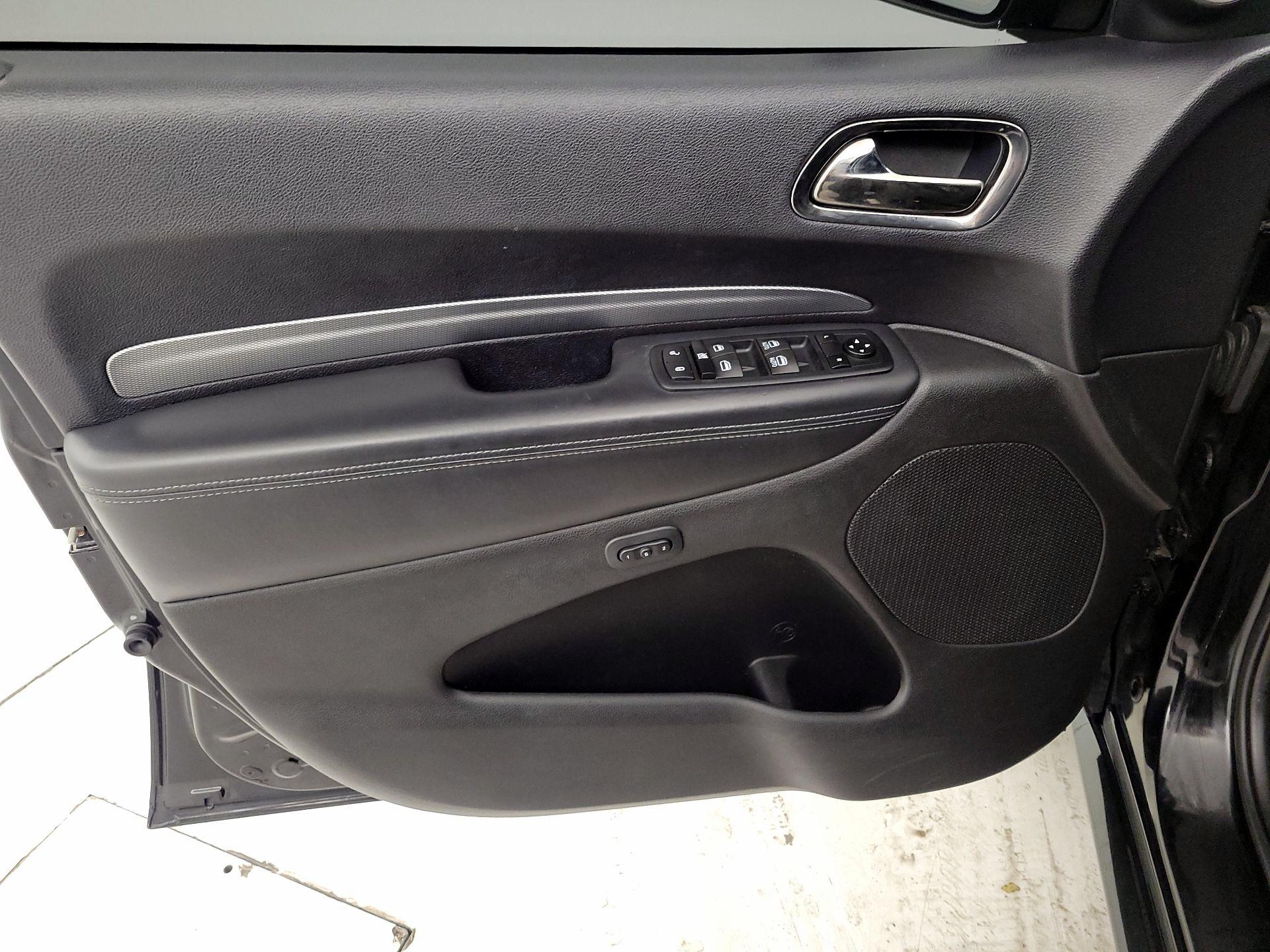 Thumbnail: 2019 Dodge Durango - 12