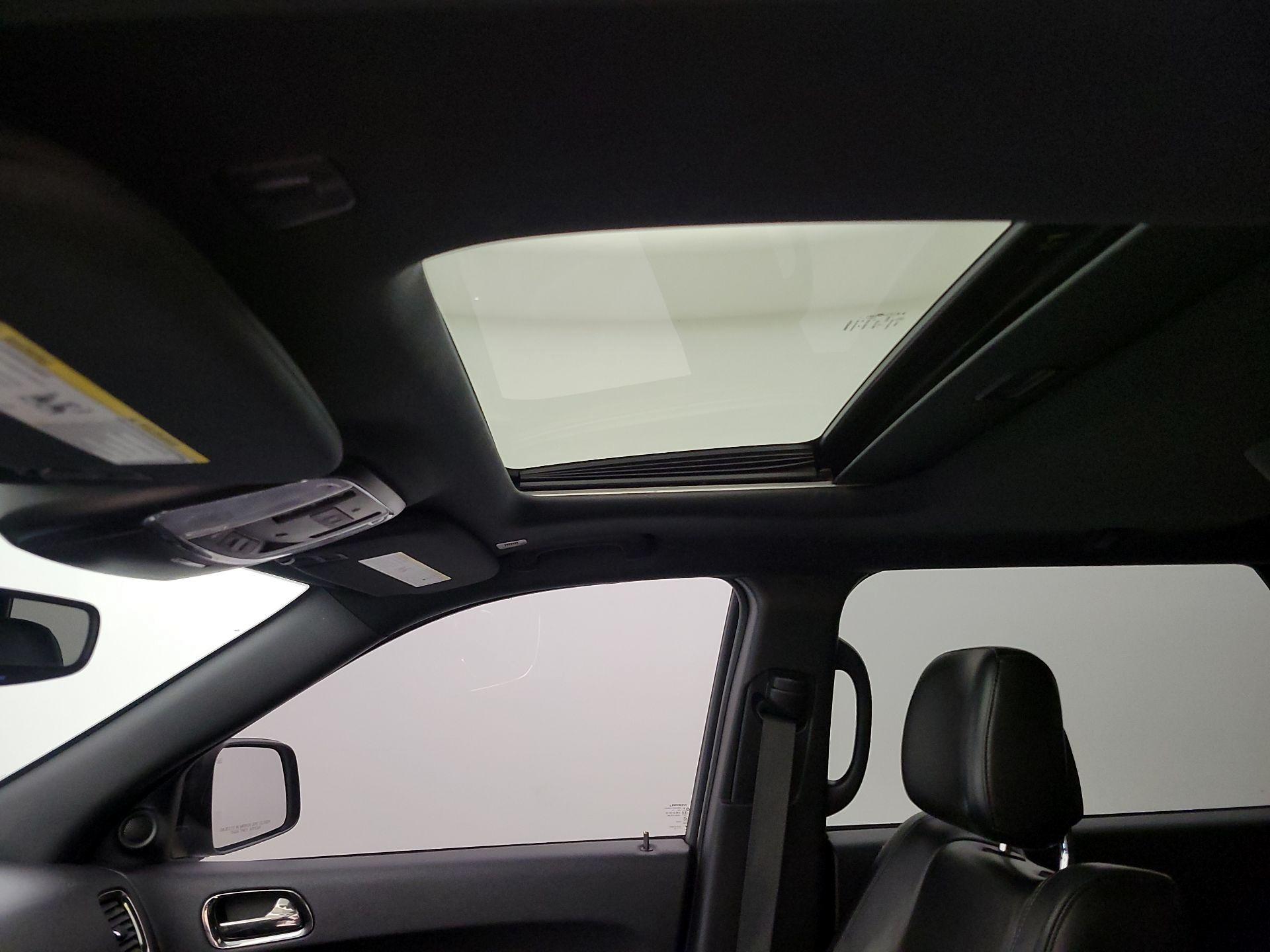 Thumbnail: 2019 Dodge Durango - 19