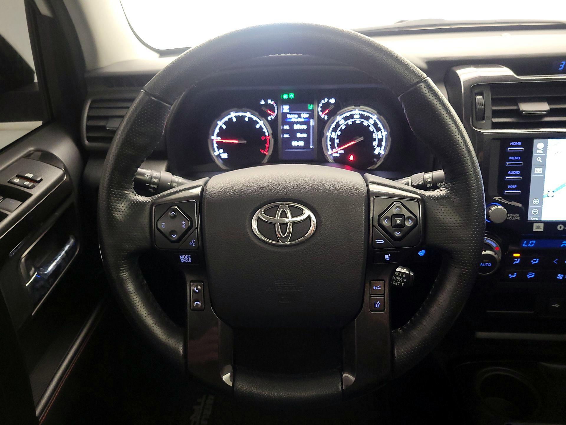 Thumbnail: 2023 Toyota 4Runner - 10