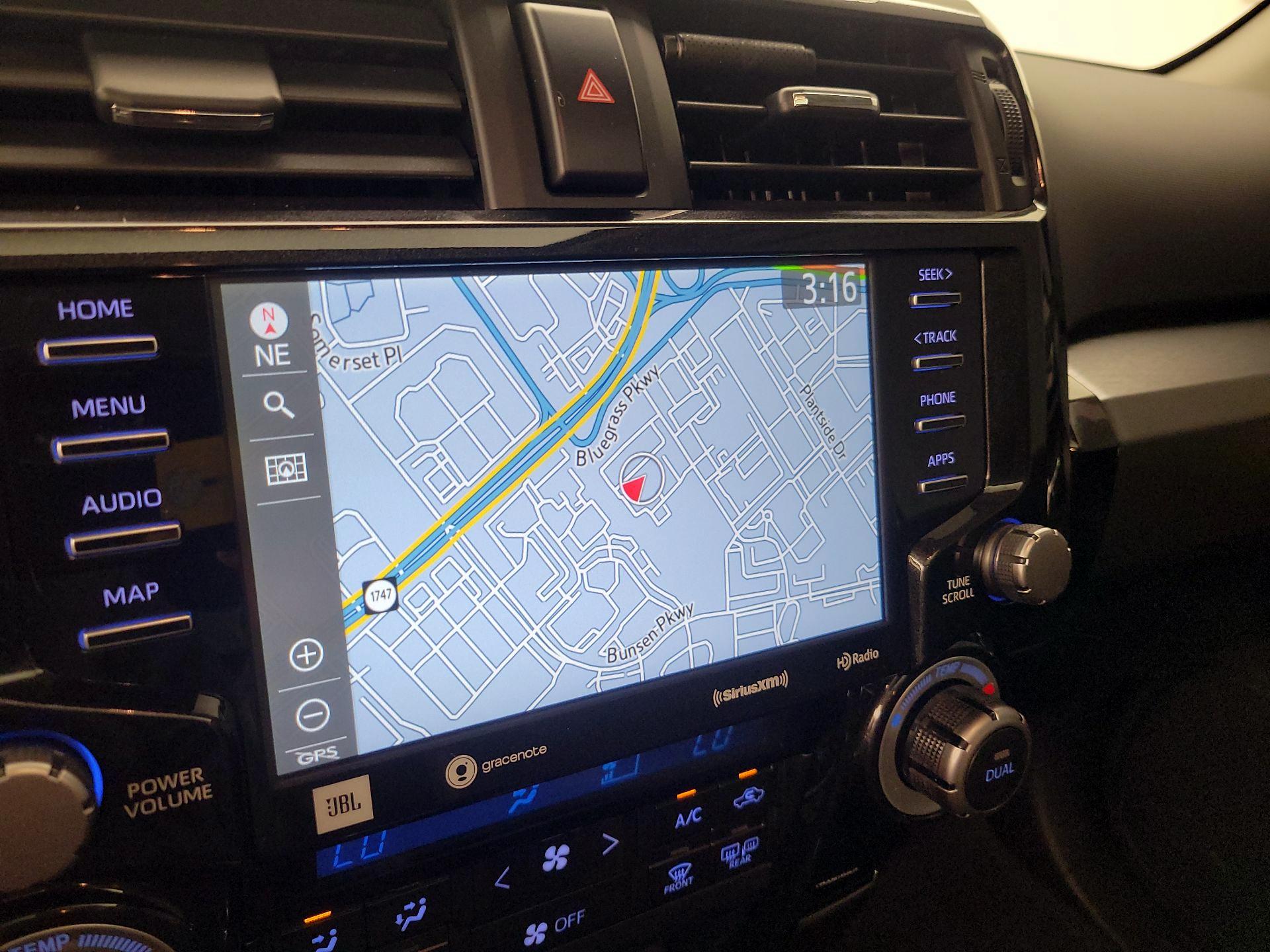 Thumbnail: 2023 Toyota 4Runner - 14