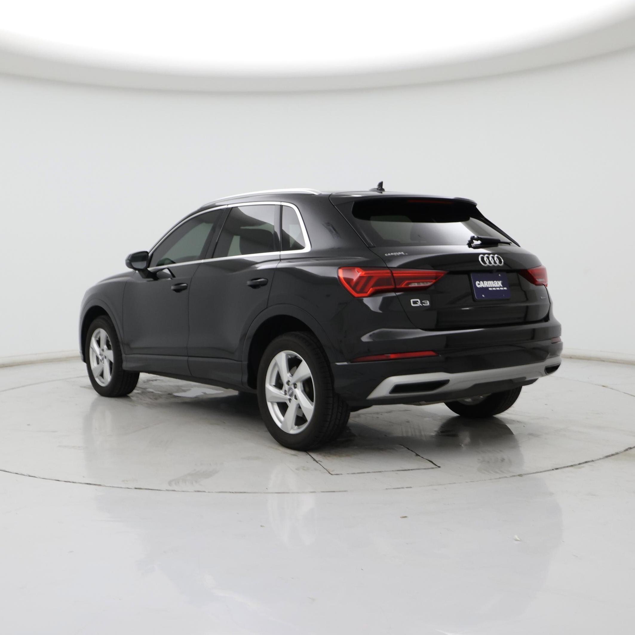 Thumbnail: 2020 Audi Q3 - 2