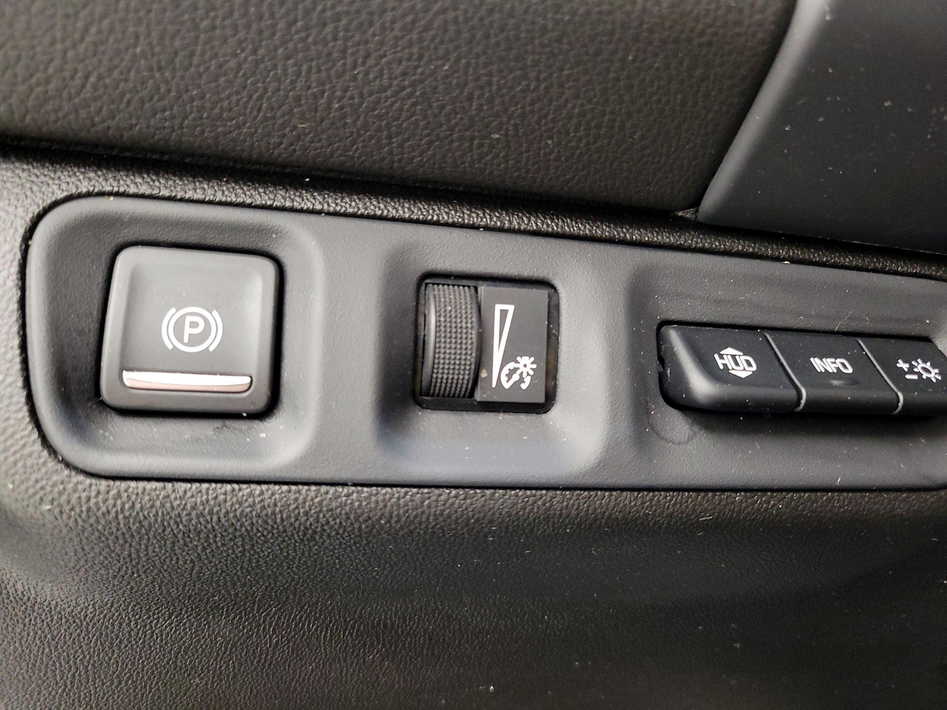 Thumbnail: 2023 GMC Acadia - 13