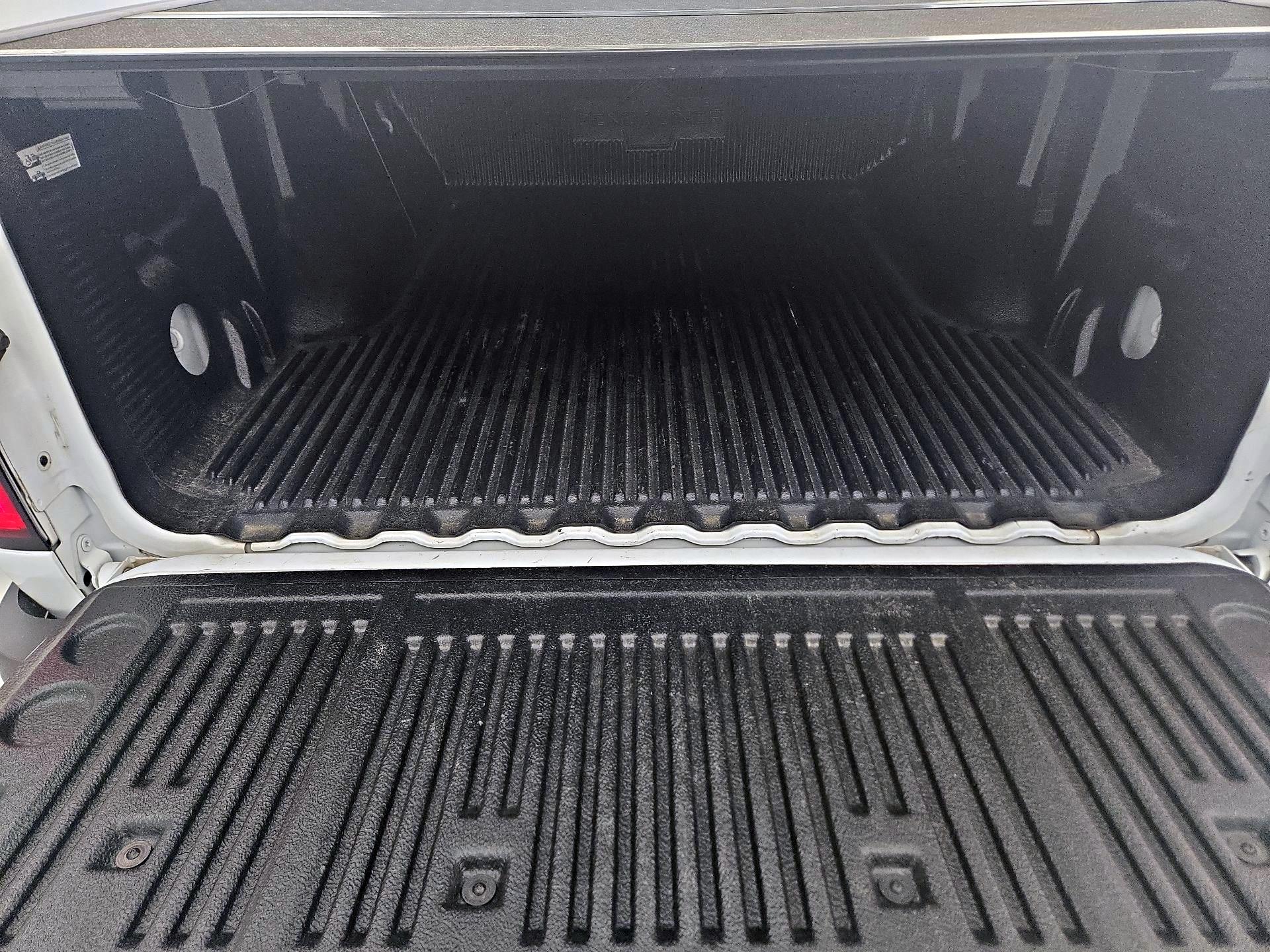 Thumbnail: 2020 Chevrolet Colorado - 20