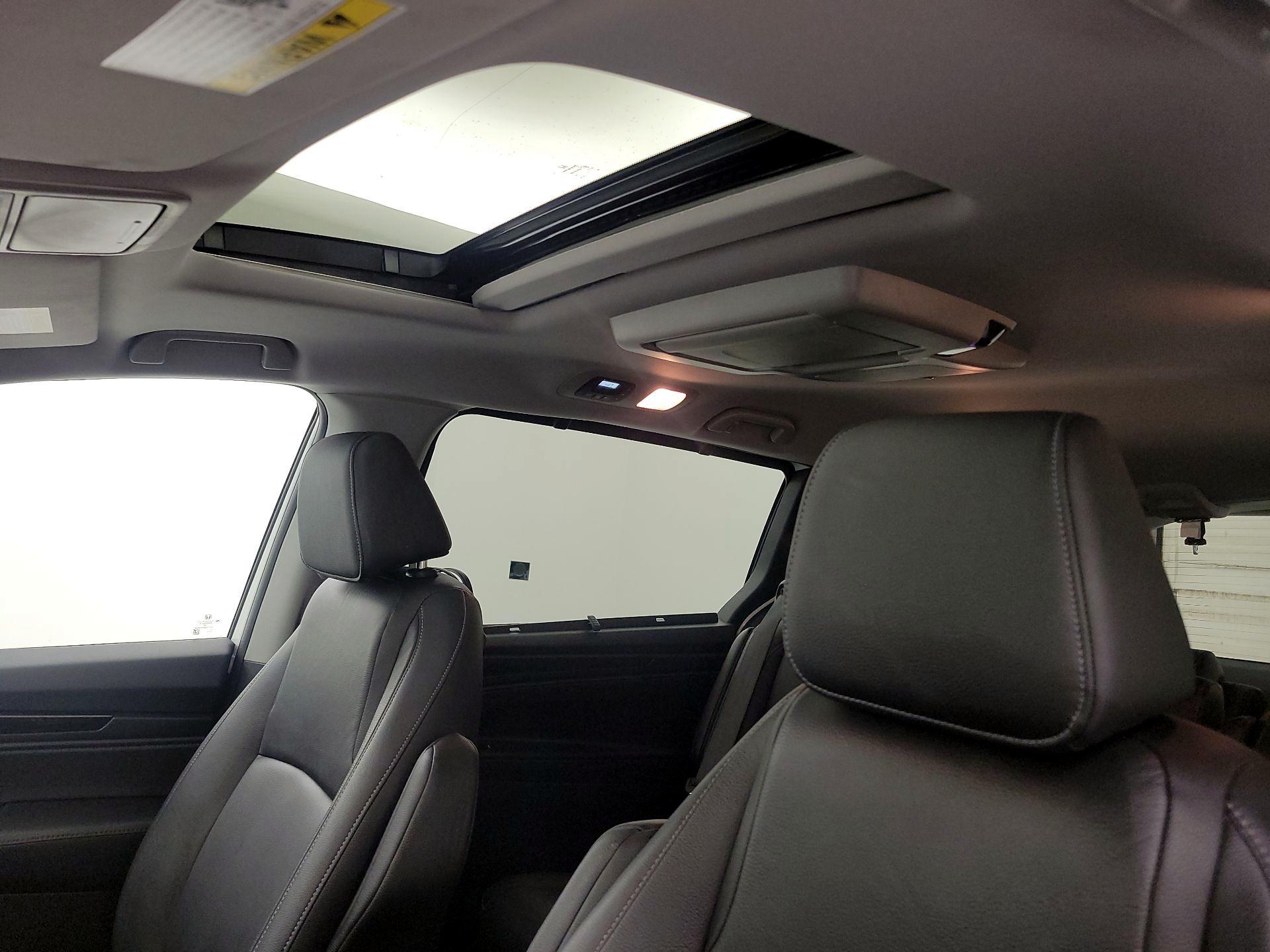 Thumbnail: 2023 Honda Odyssey - 19