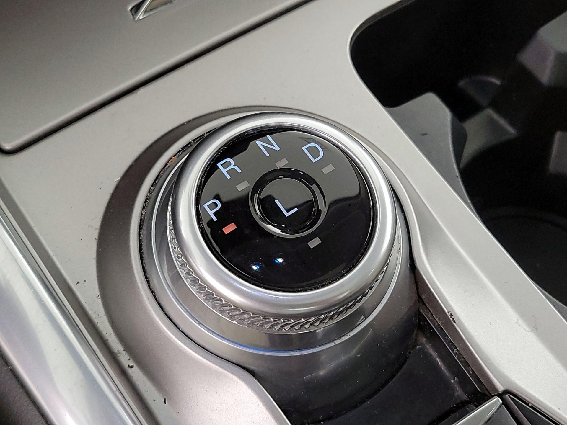 Thumbnail: 2021 Ford Explorer - 18