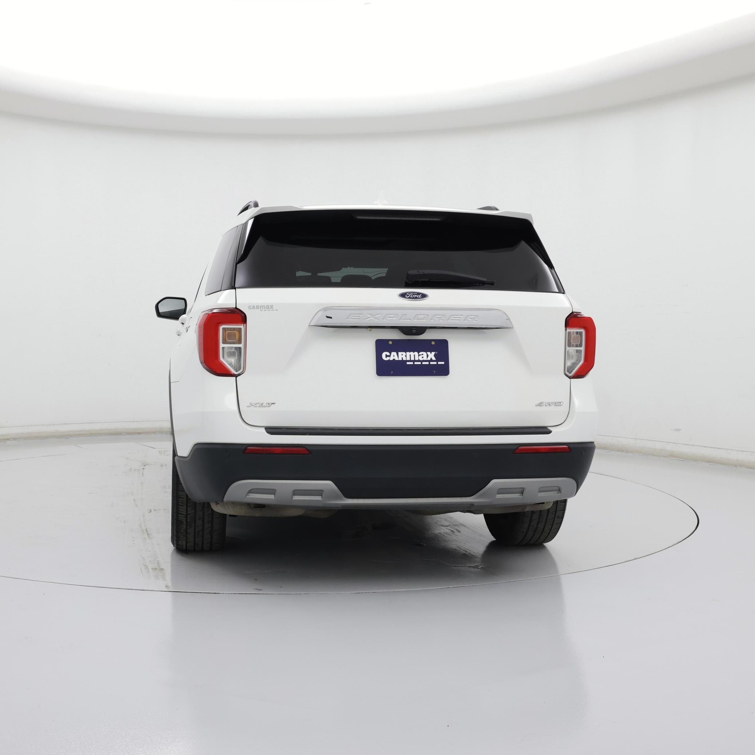 Thumbnail: 2021 Ford Explorer - 6